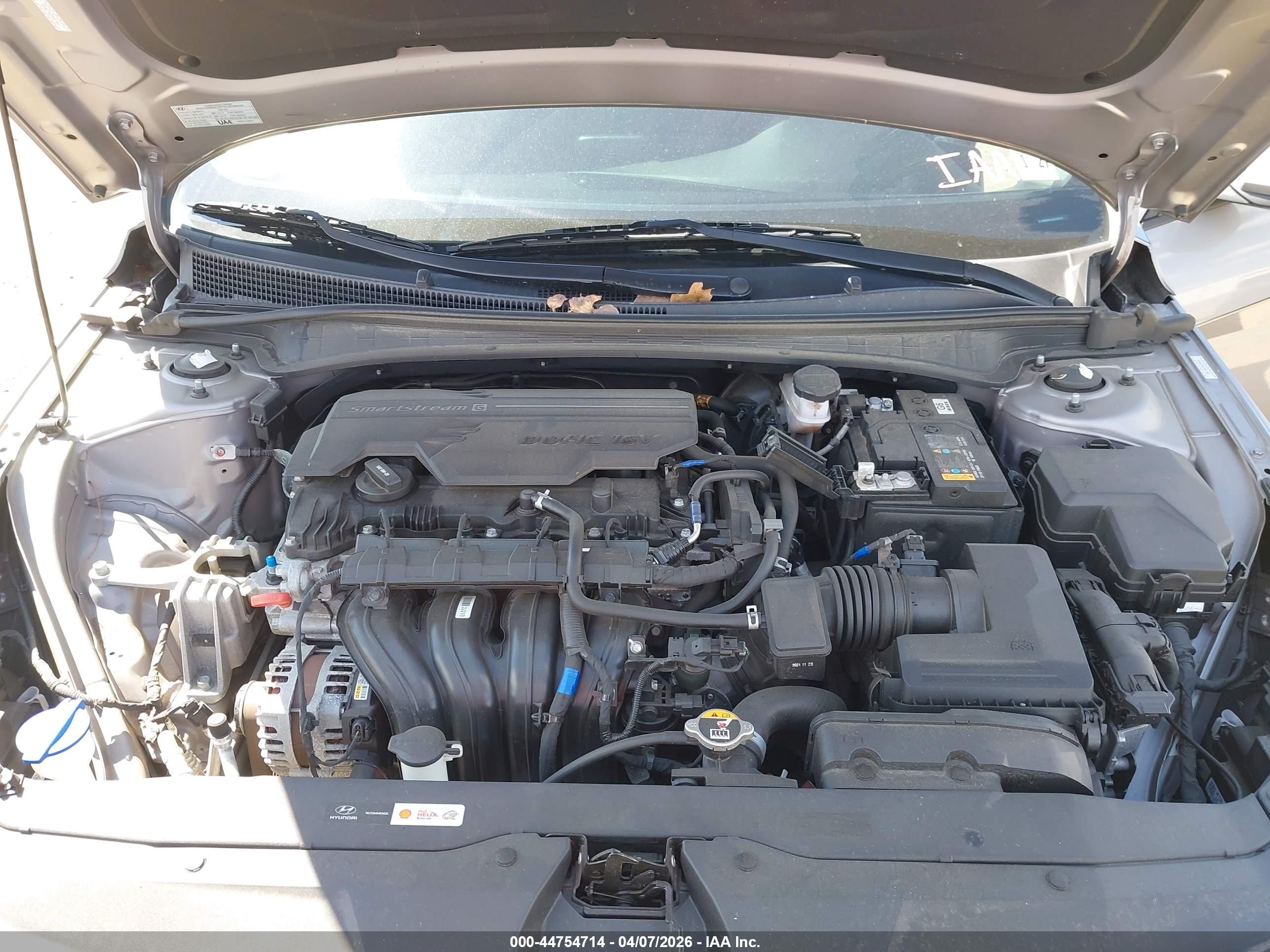 HYUNDAI ELANTRA image 10