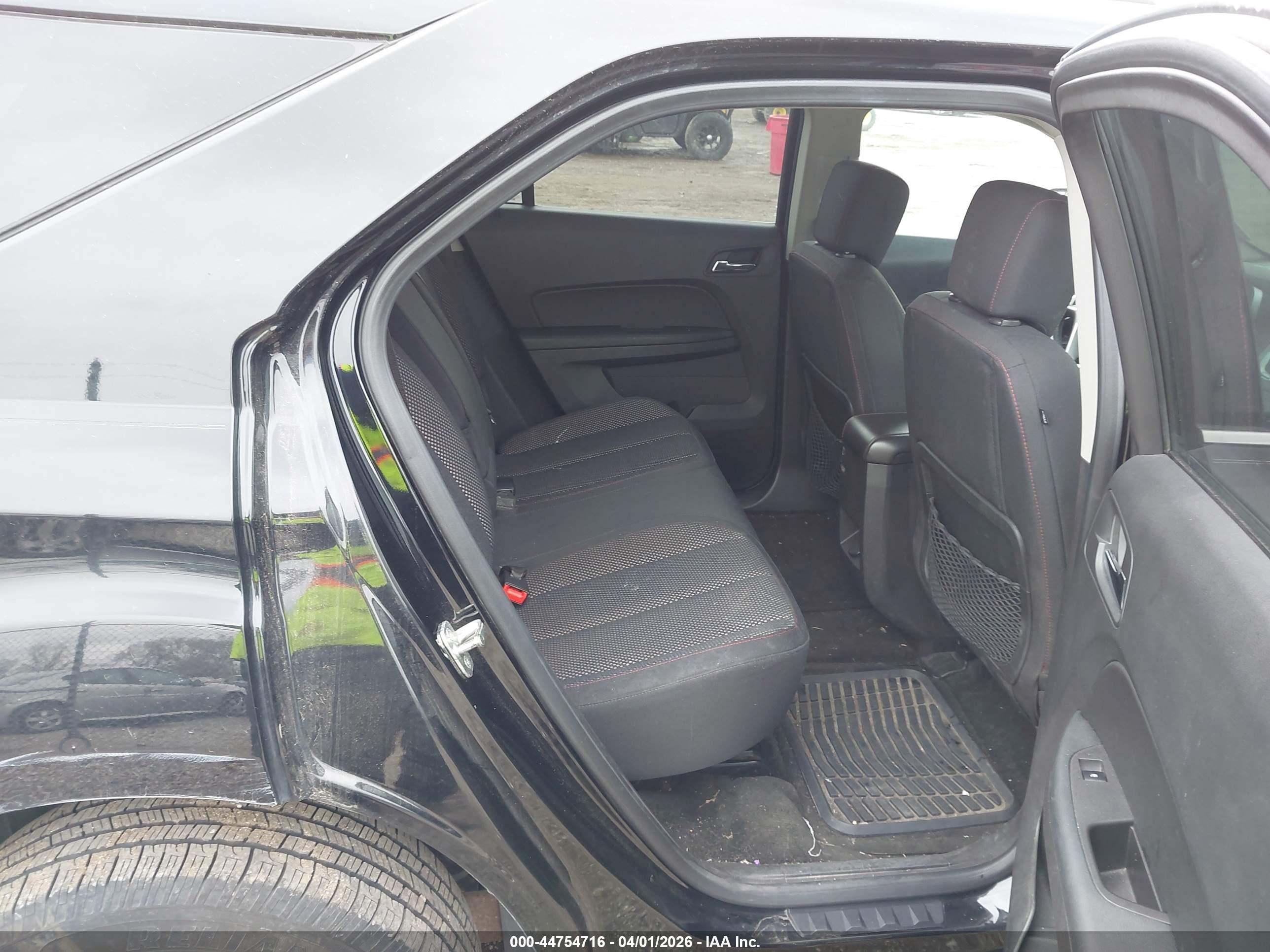 CHEVROLET EQUINOX image 8