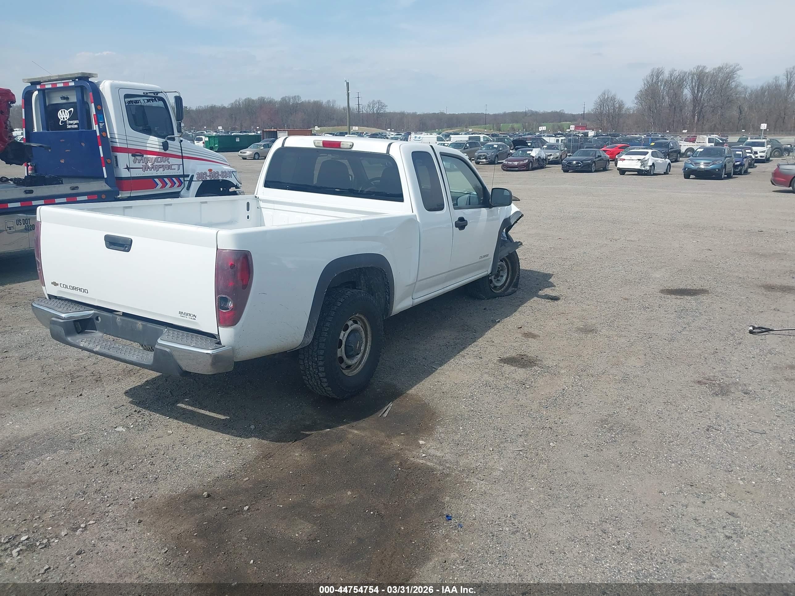 CHEVROLET COLORADO image 4