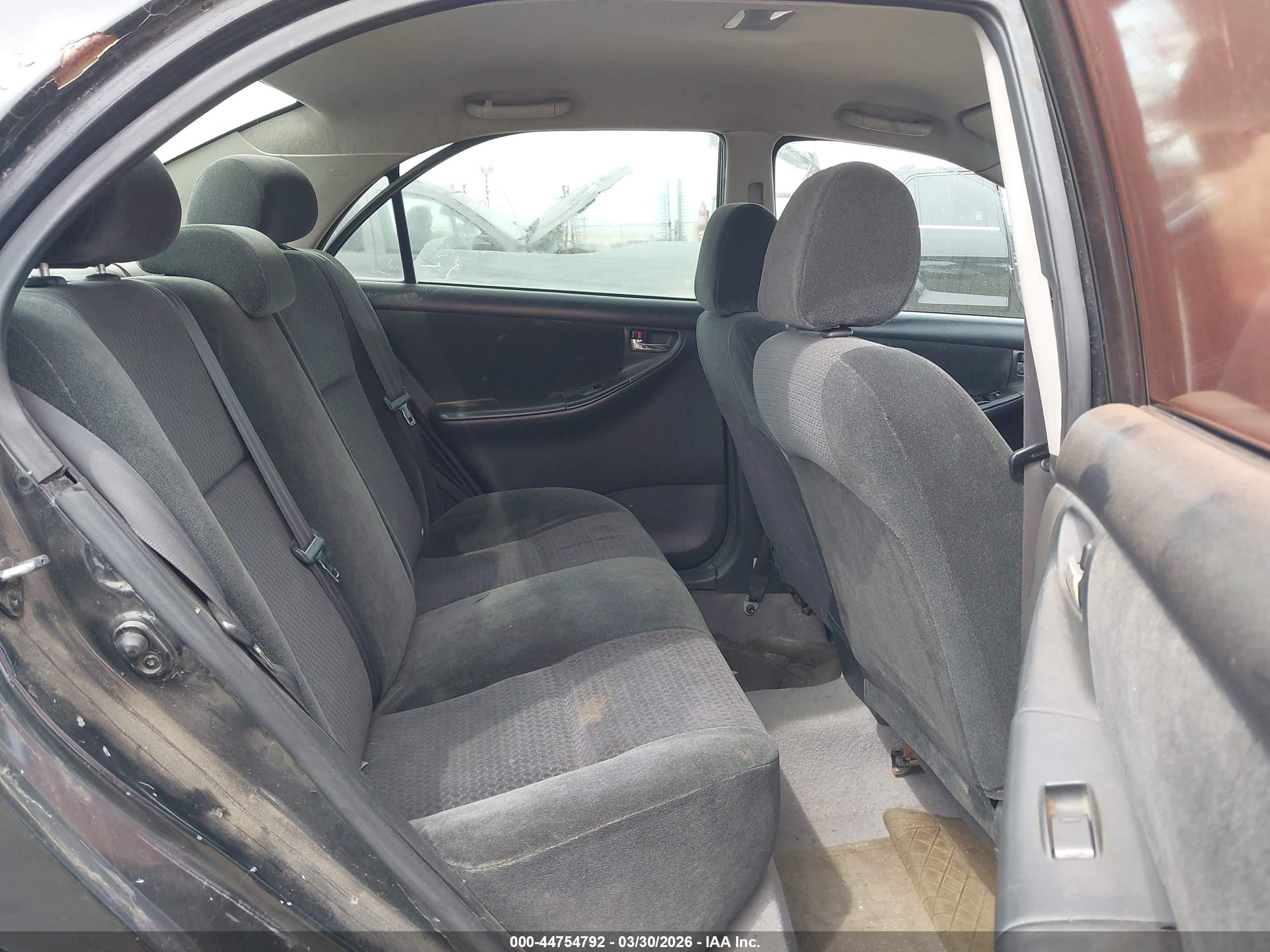 TOYOTA COROLLA image 8