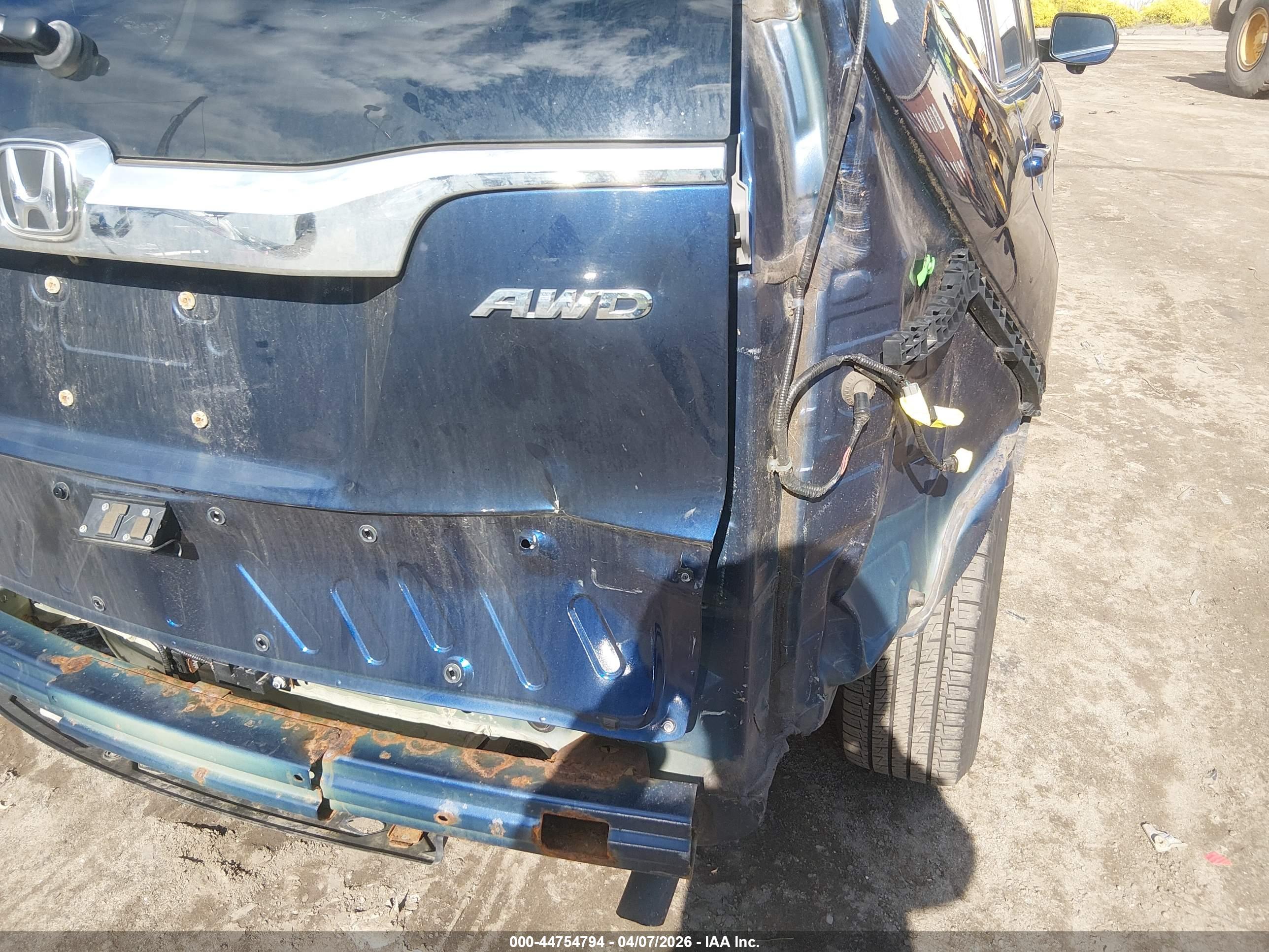 HONDA CR-V image 6
