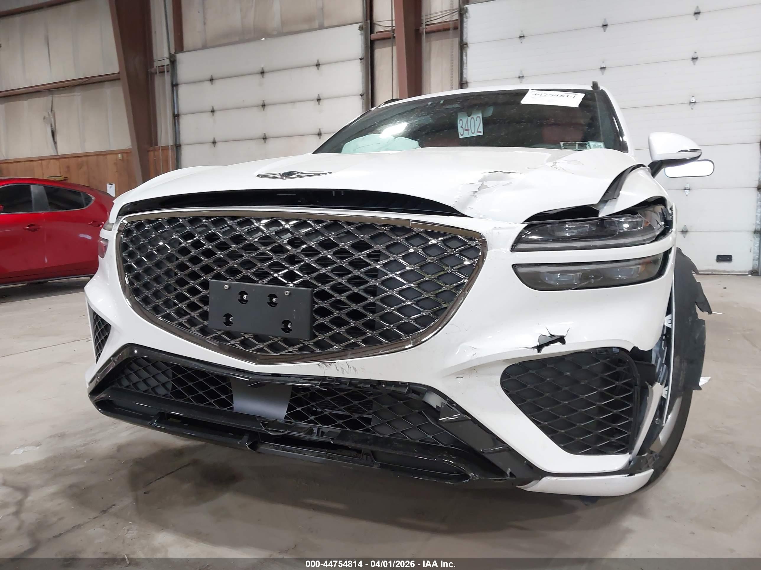 GENESIS GV70 image 6