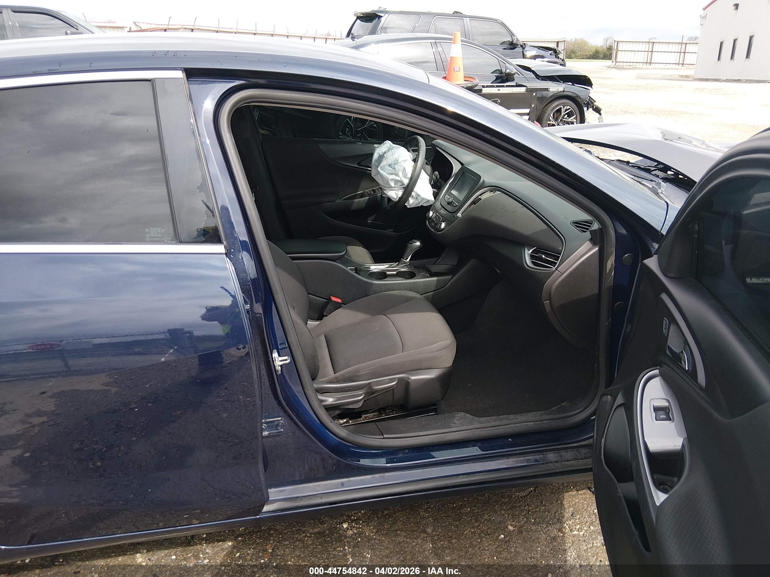 CHEVROLET MALIBU image 5