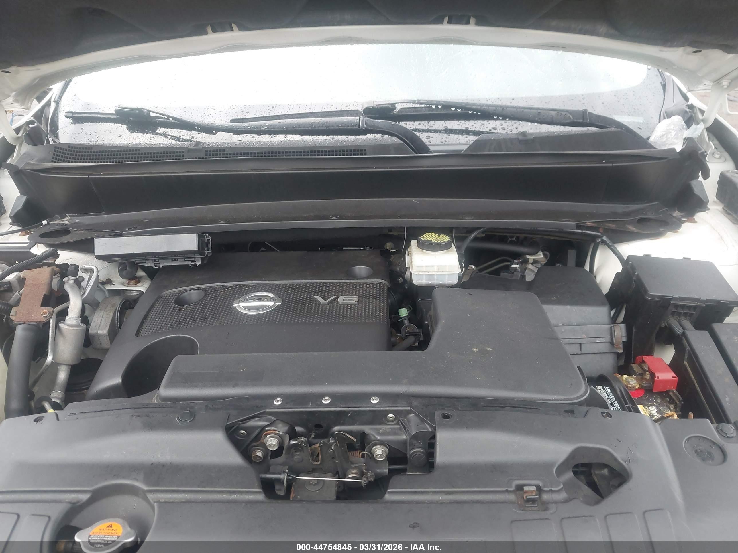 NISSAN PATHFINDER image 10