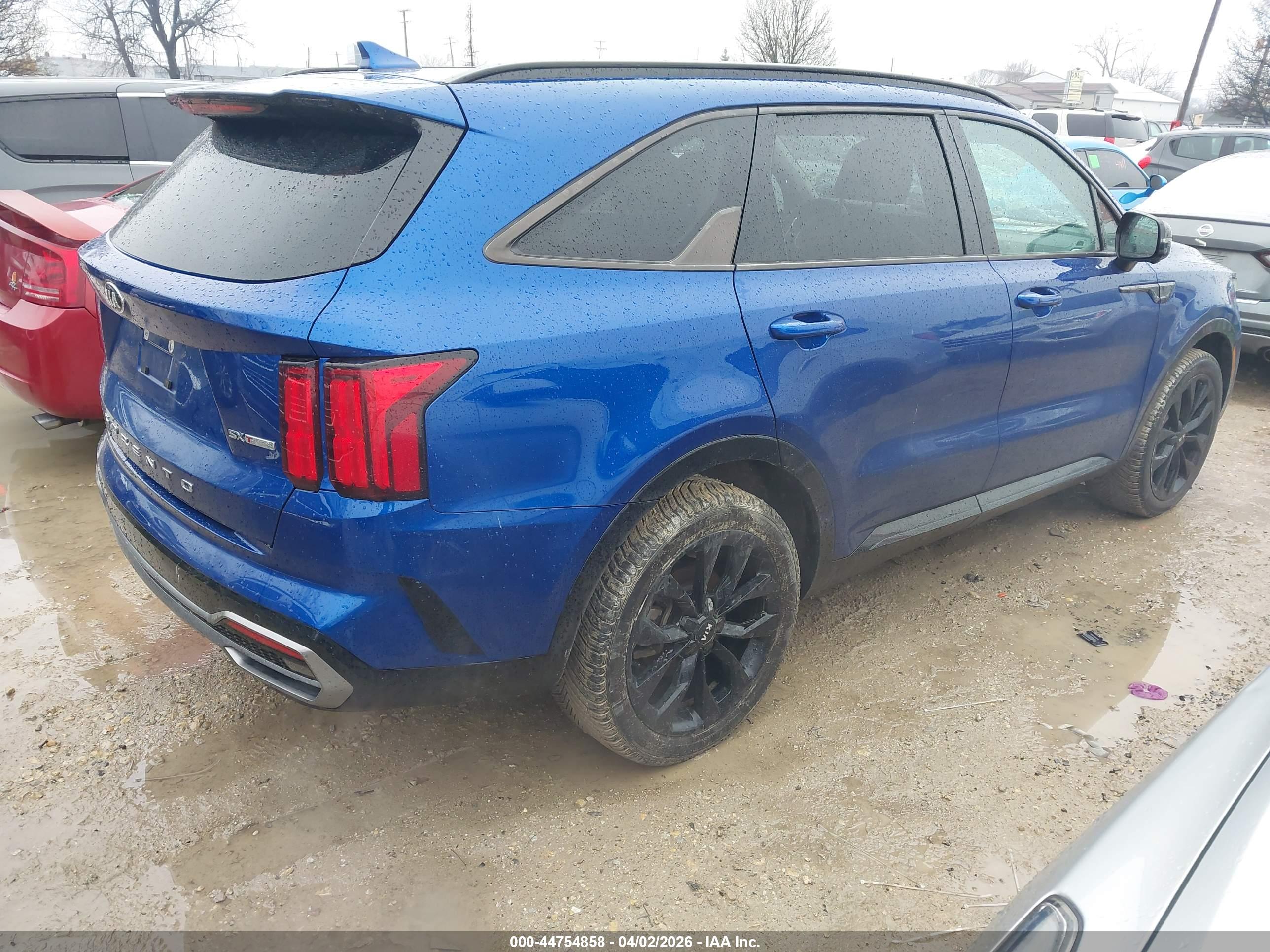 KIA SORENTO image 4