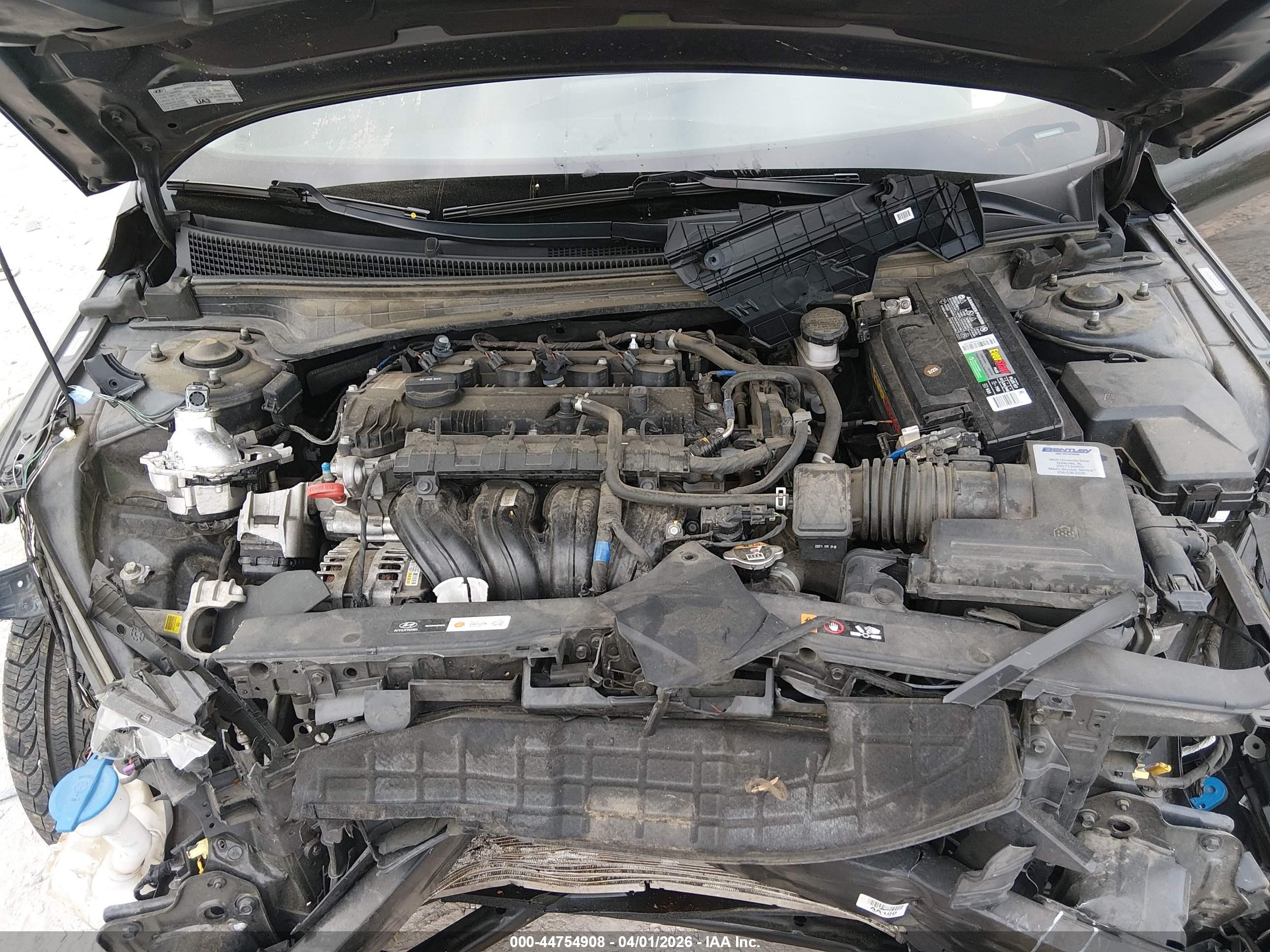 HYUNDAI ELANTRA image 10