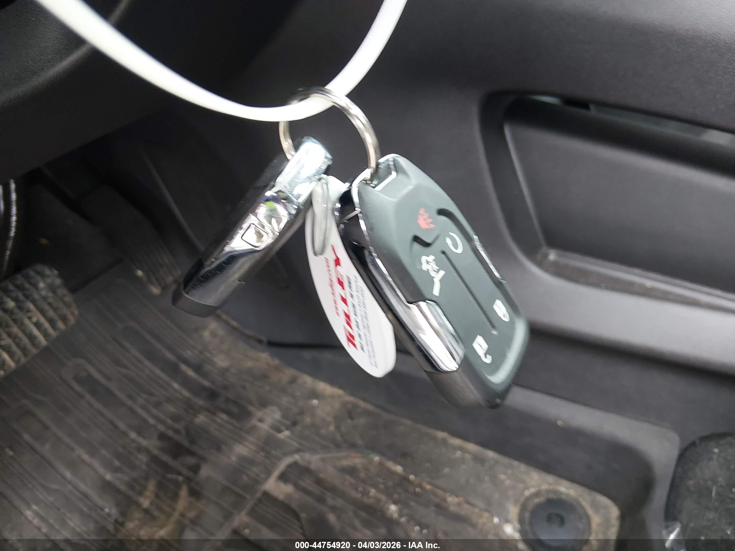 GMC TERRAIN image 11
