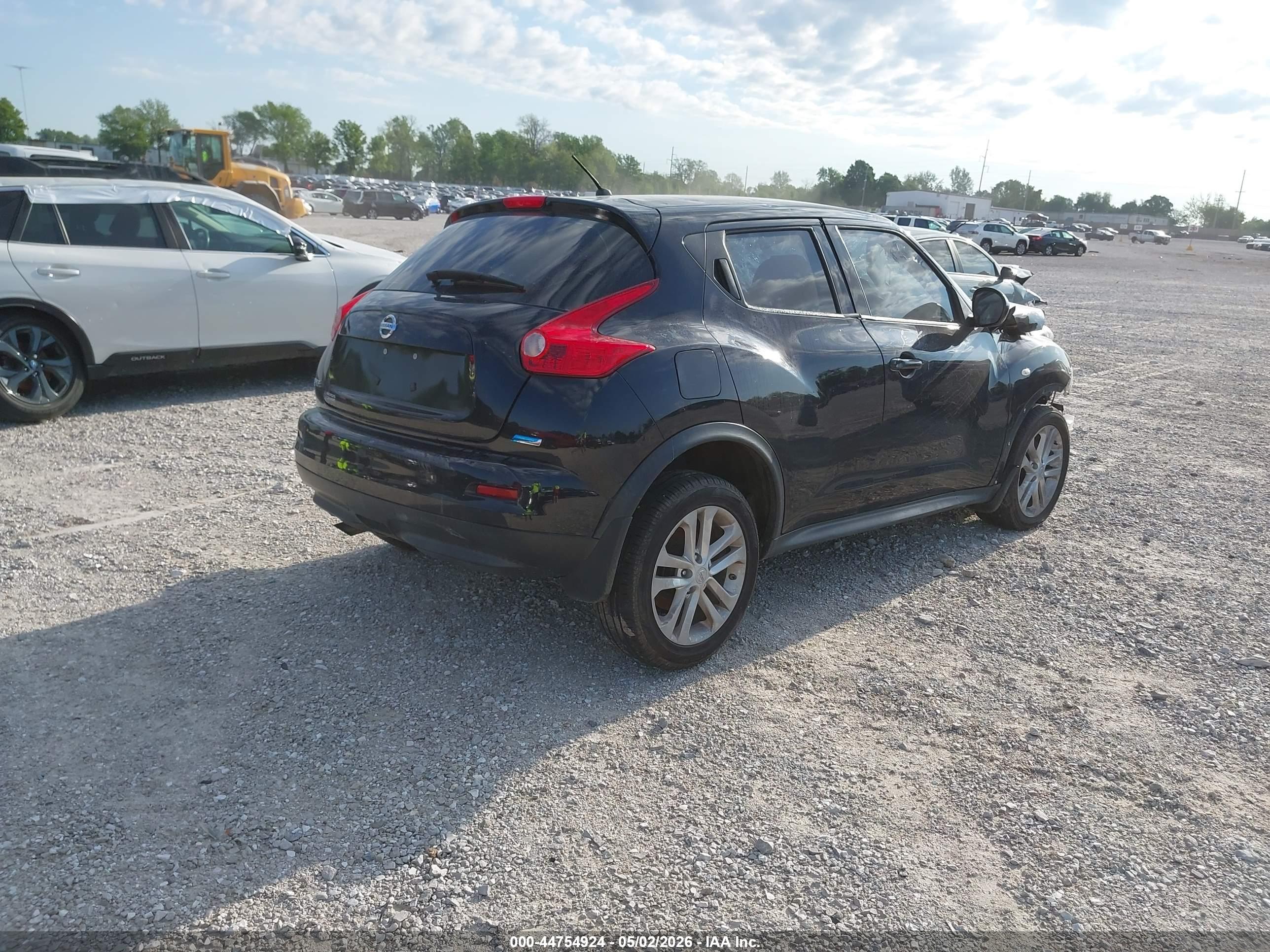NISSAN JUKE image 4