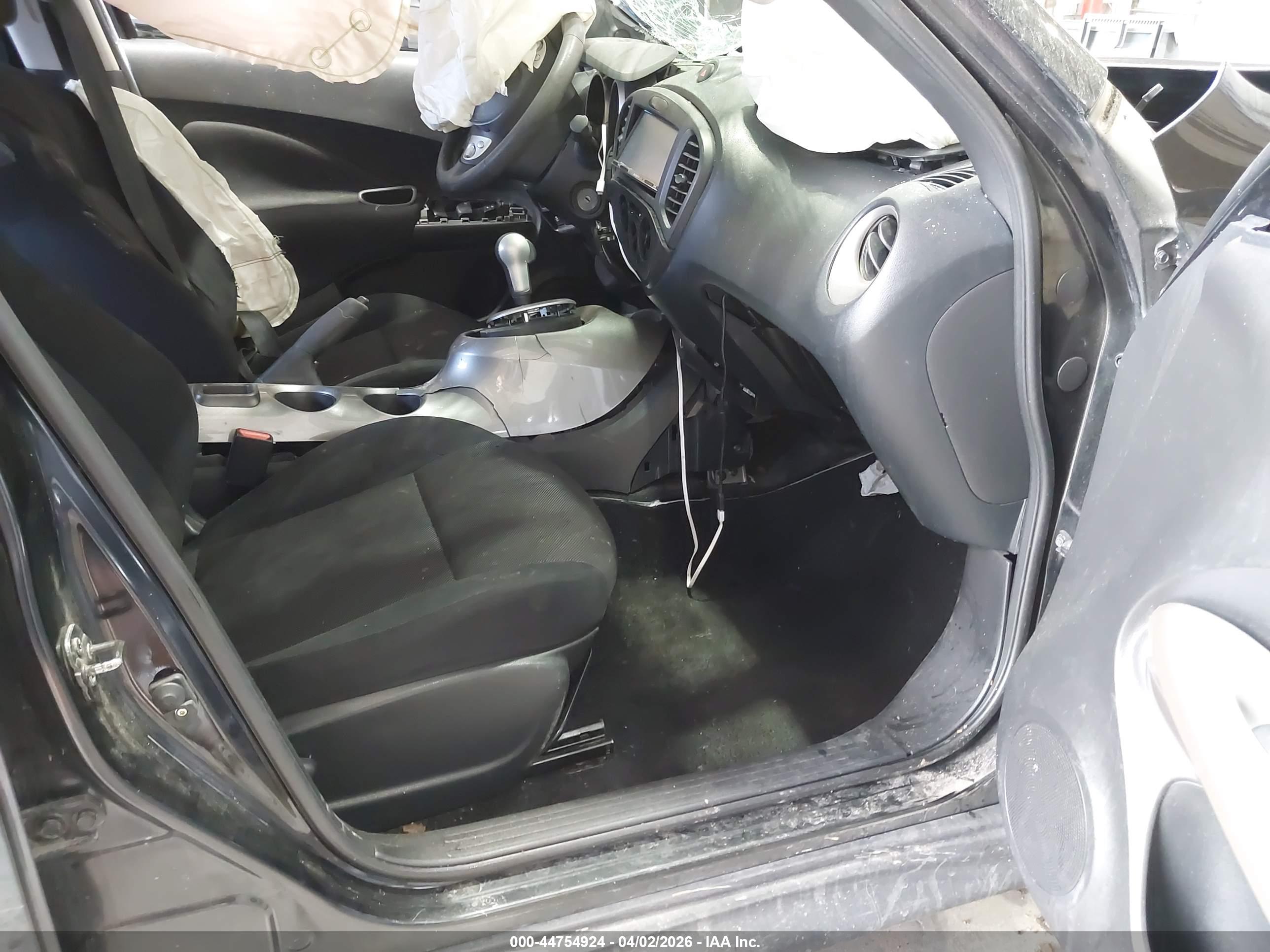 NISSAN JUKE image 5