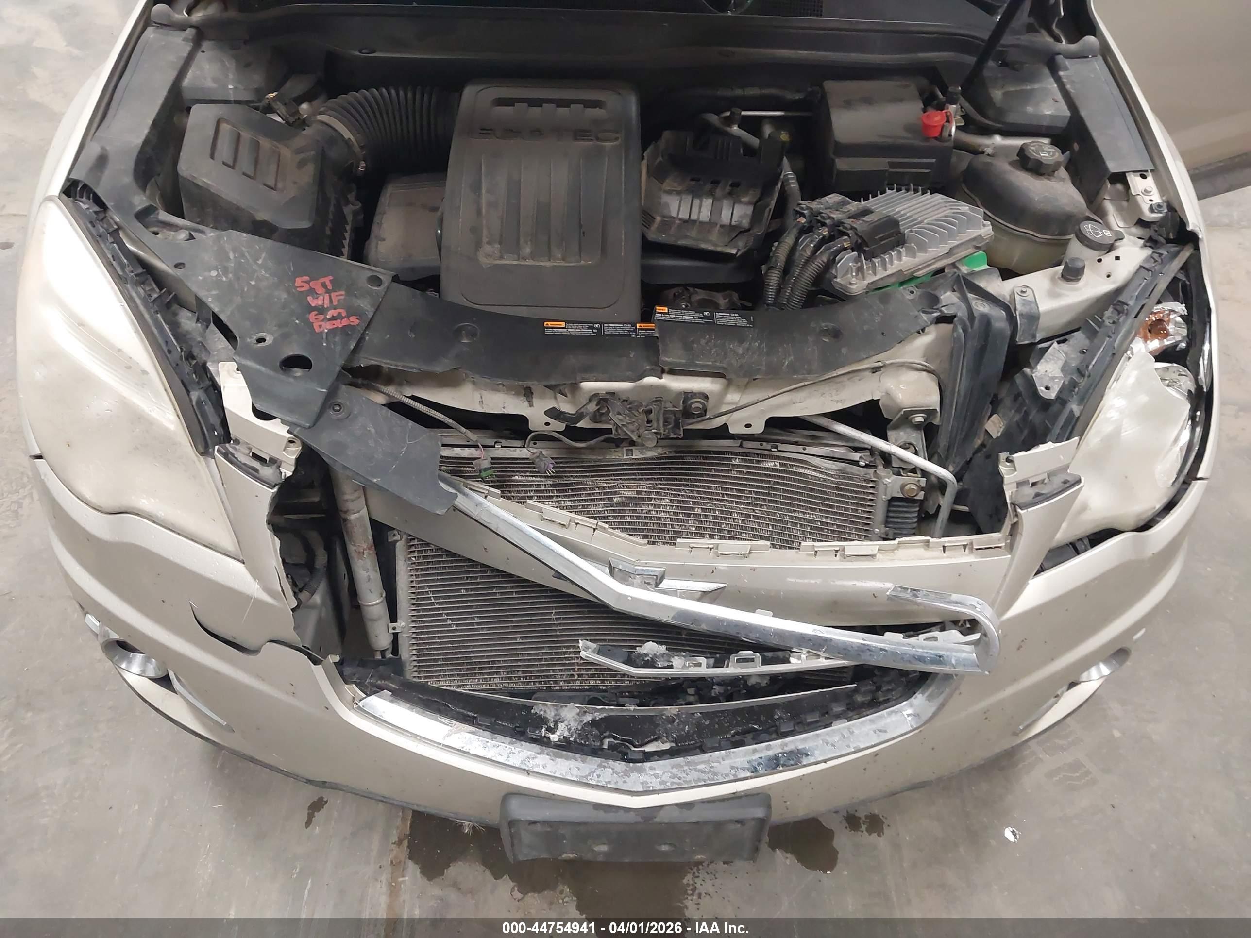 CHEVROLET EQUINOX image 10