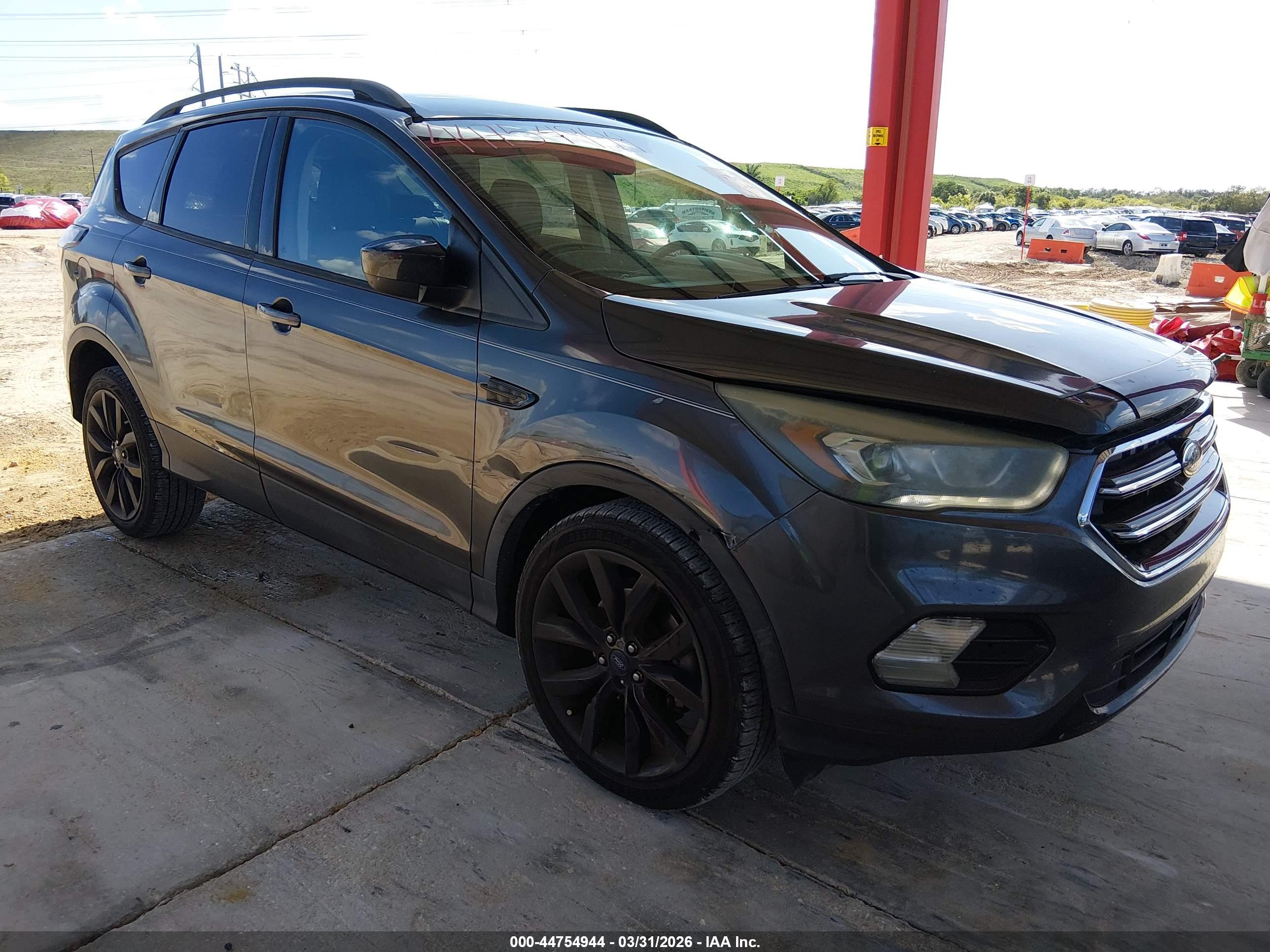 FORD ESCAPE image 6