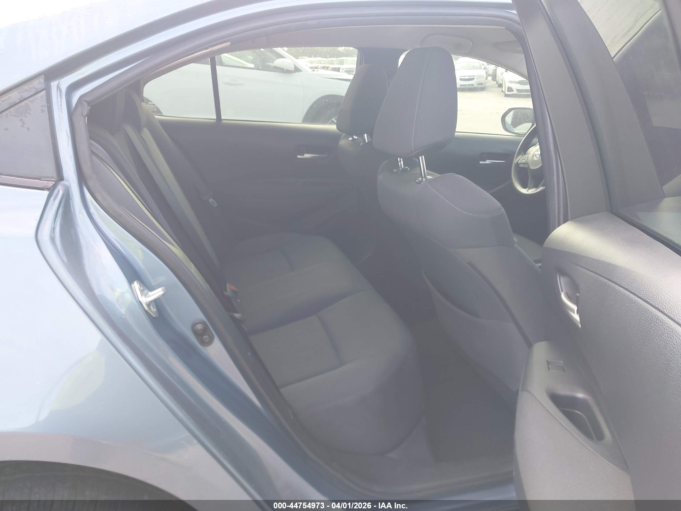 TOYOTA COROLLA image 8