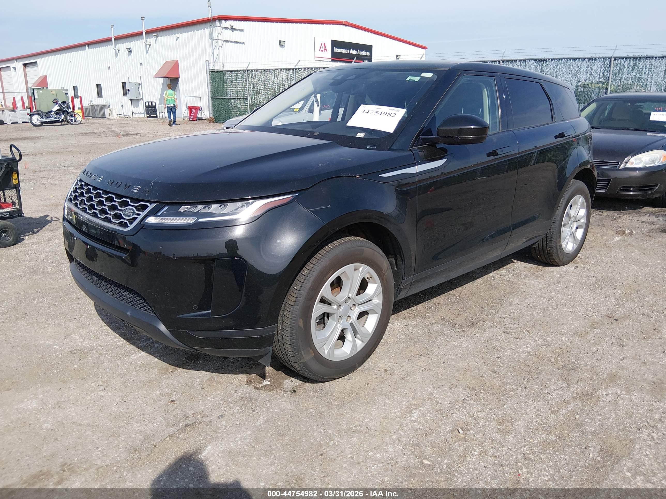 LAND ROVER image 2