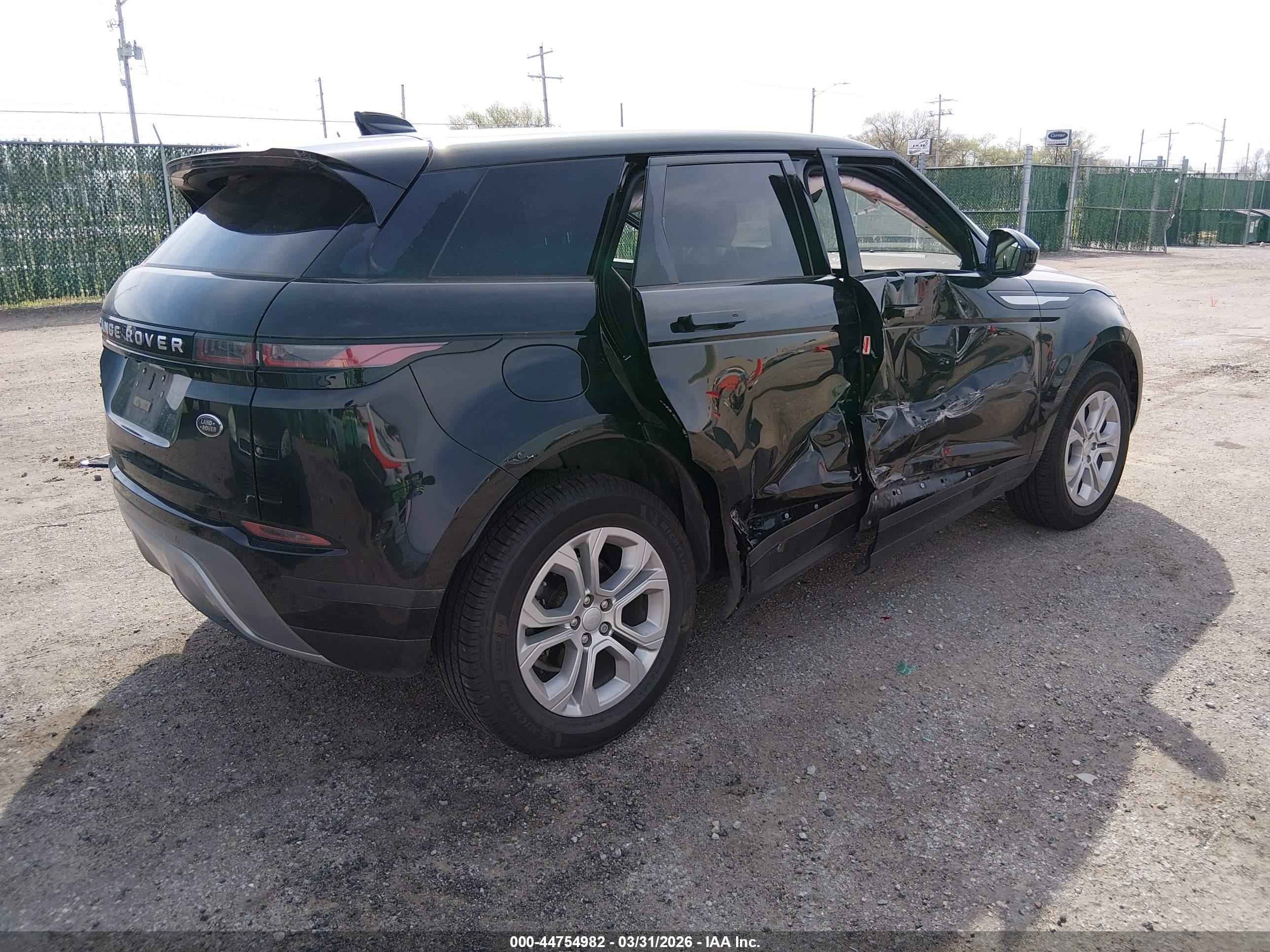 LAND ROVER image 4