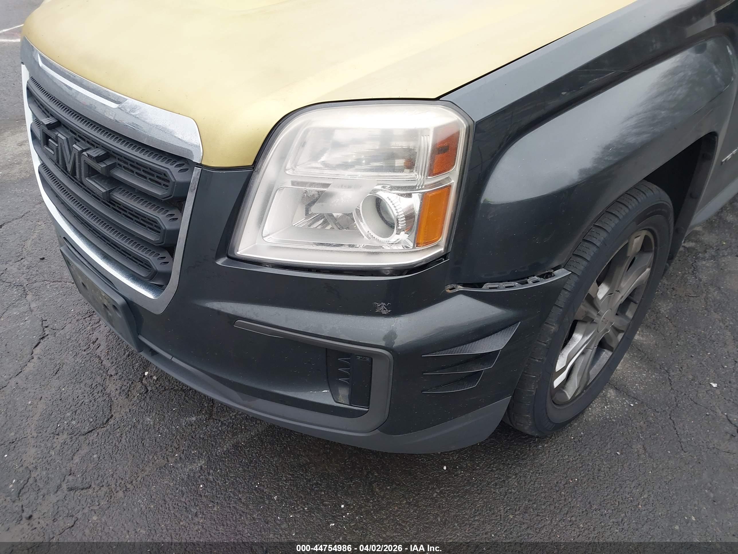 GMC TERRAIN image 6