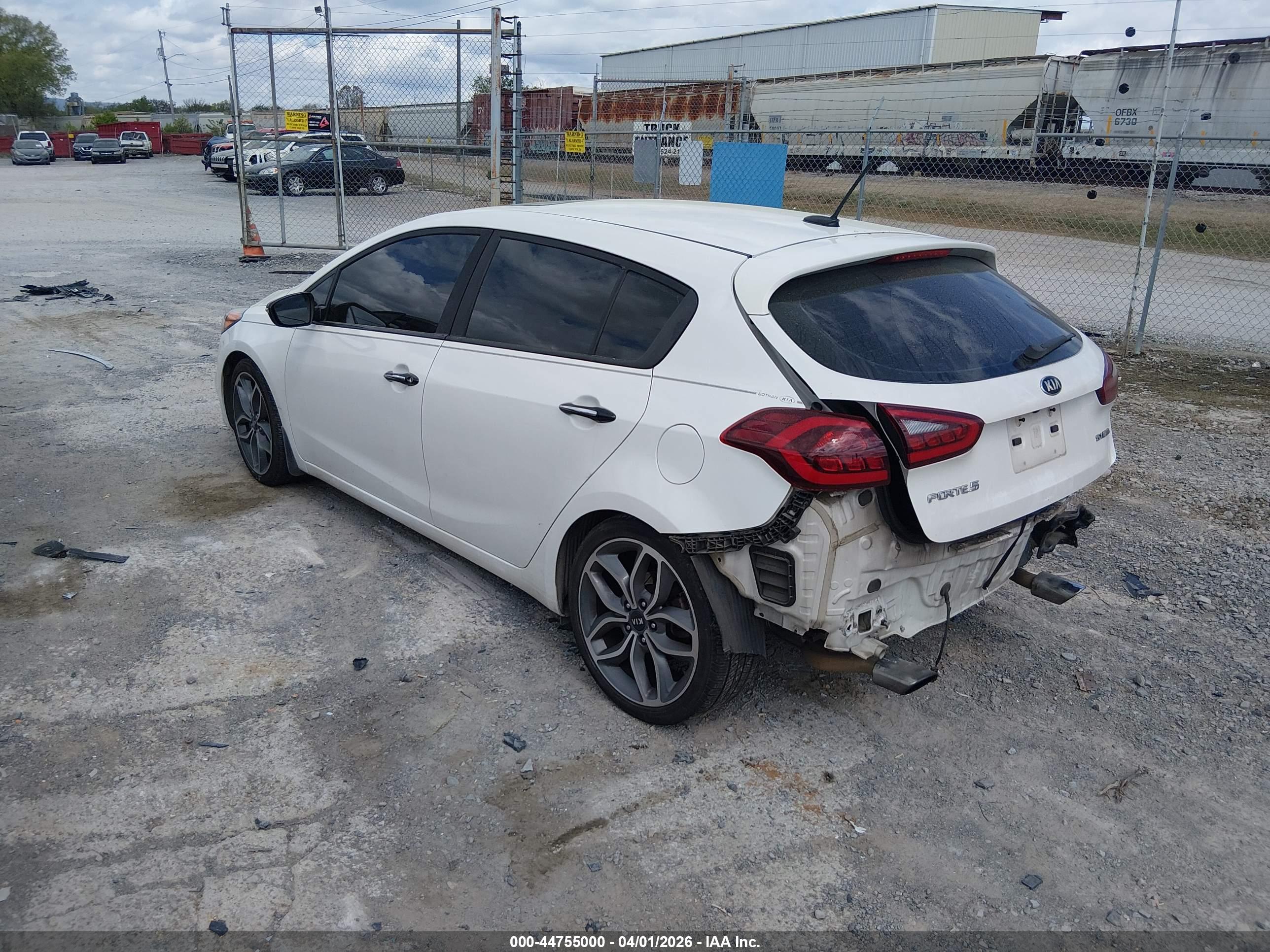 KIA FORTE image 3