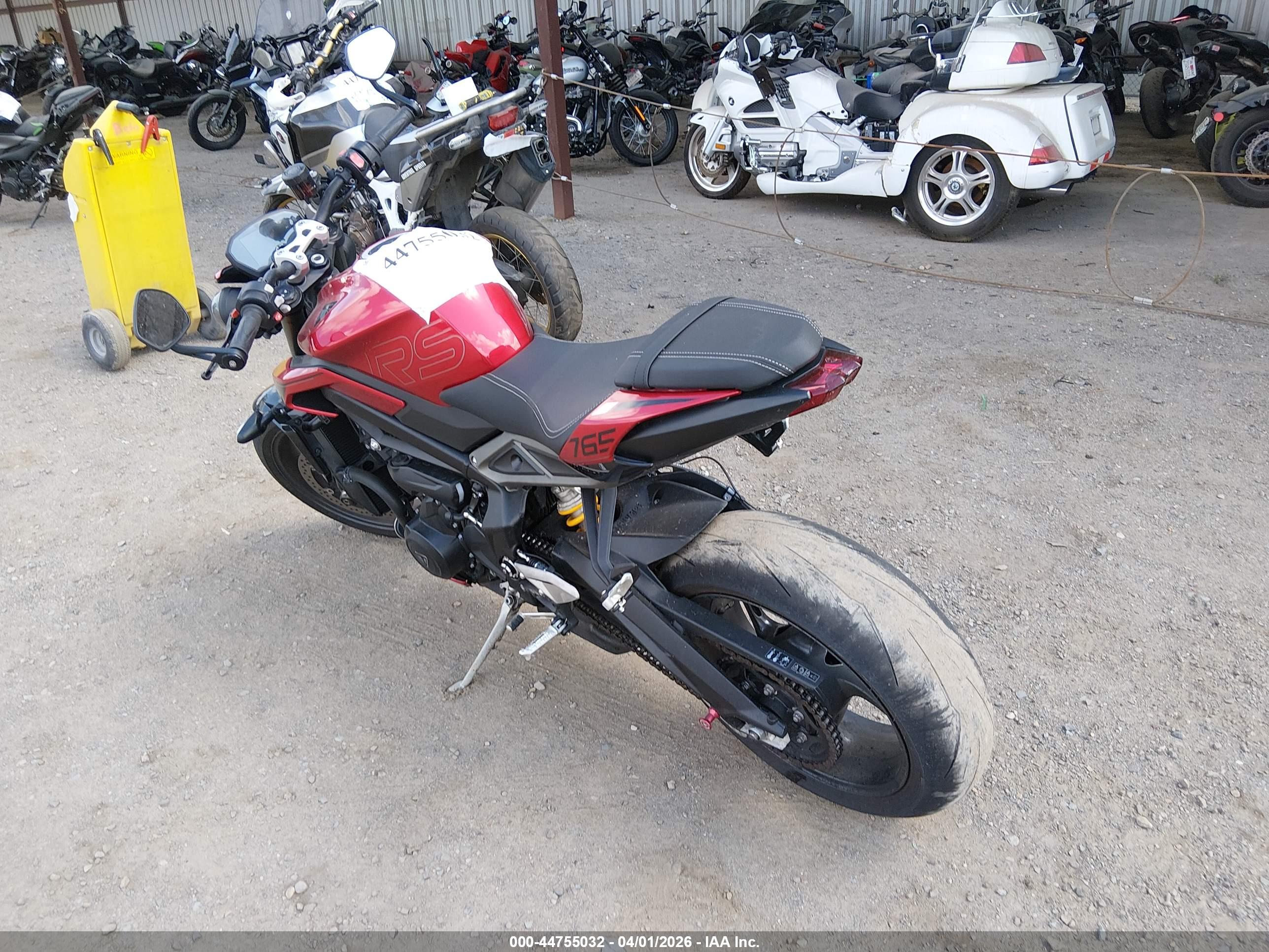 TRIUMPH MOTORCYCLE image 3