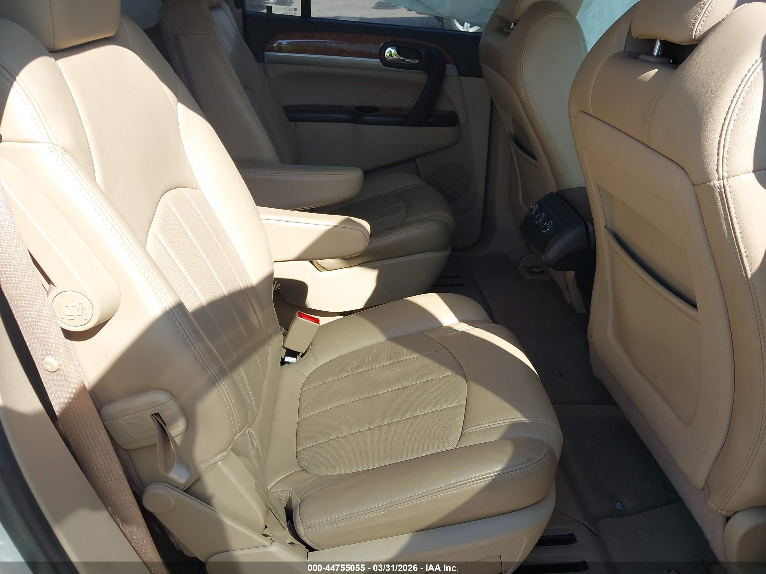 BUICK ENCLAVE image 8