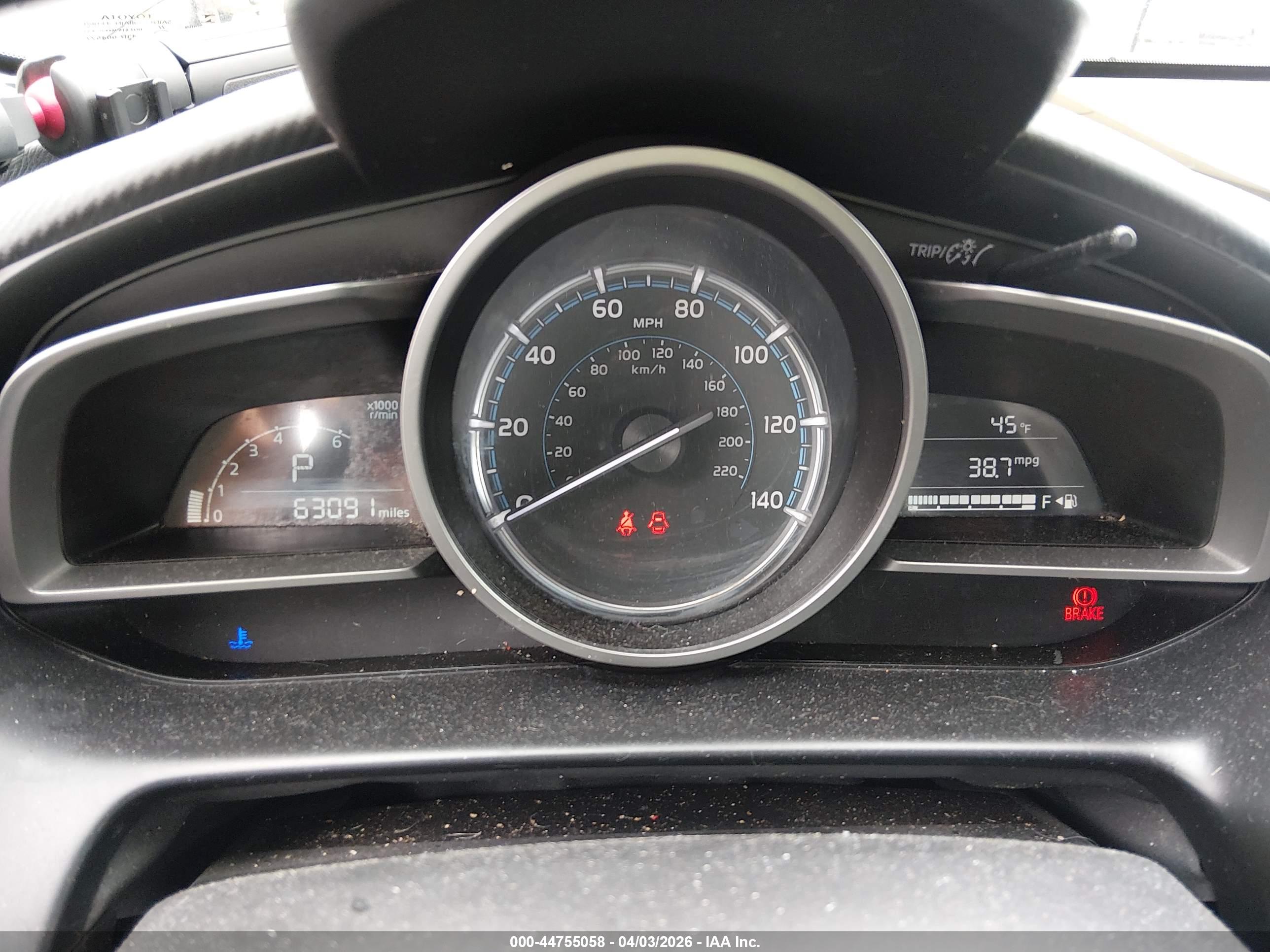 TOYOTA YARIS image 7