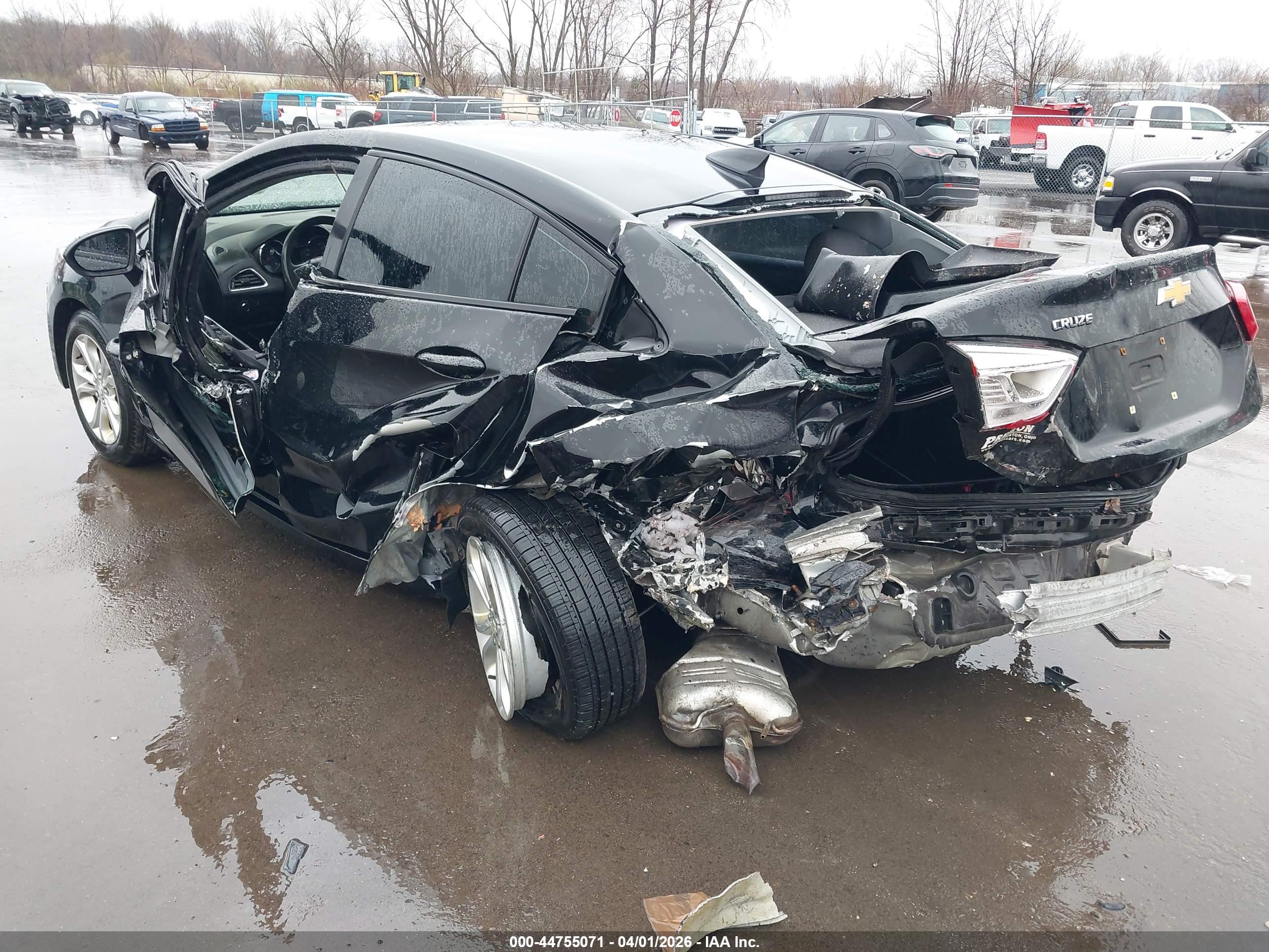 CHEVROLET CRUZE image 3