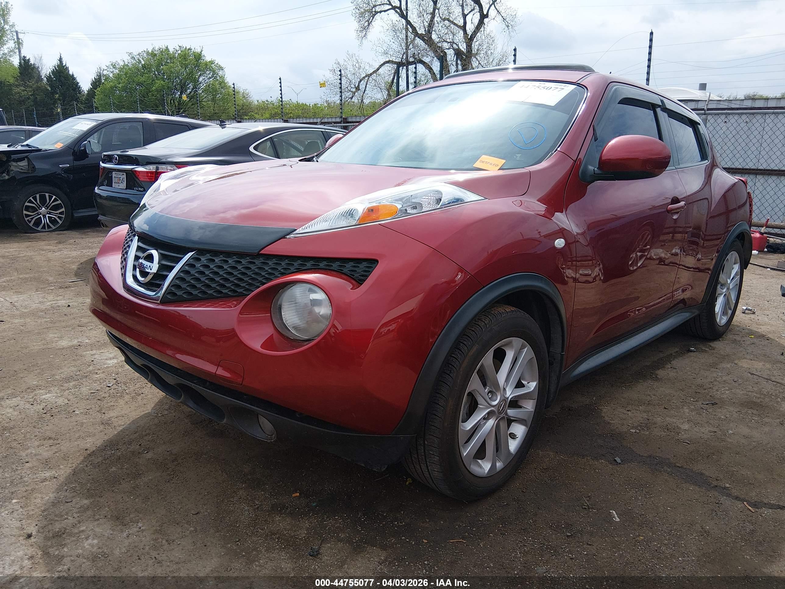 NISSAN JUKE image 2