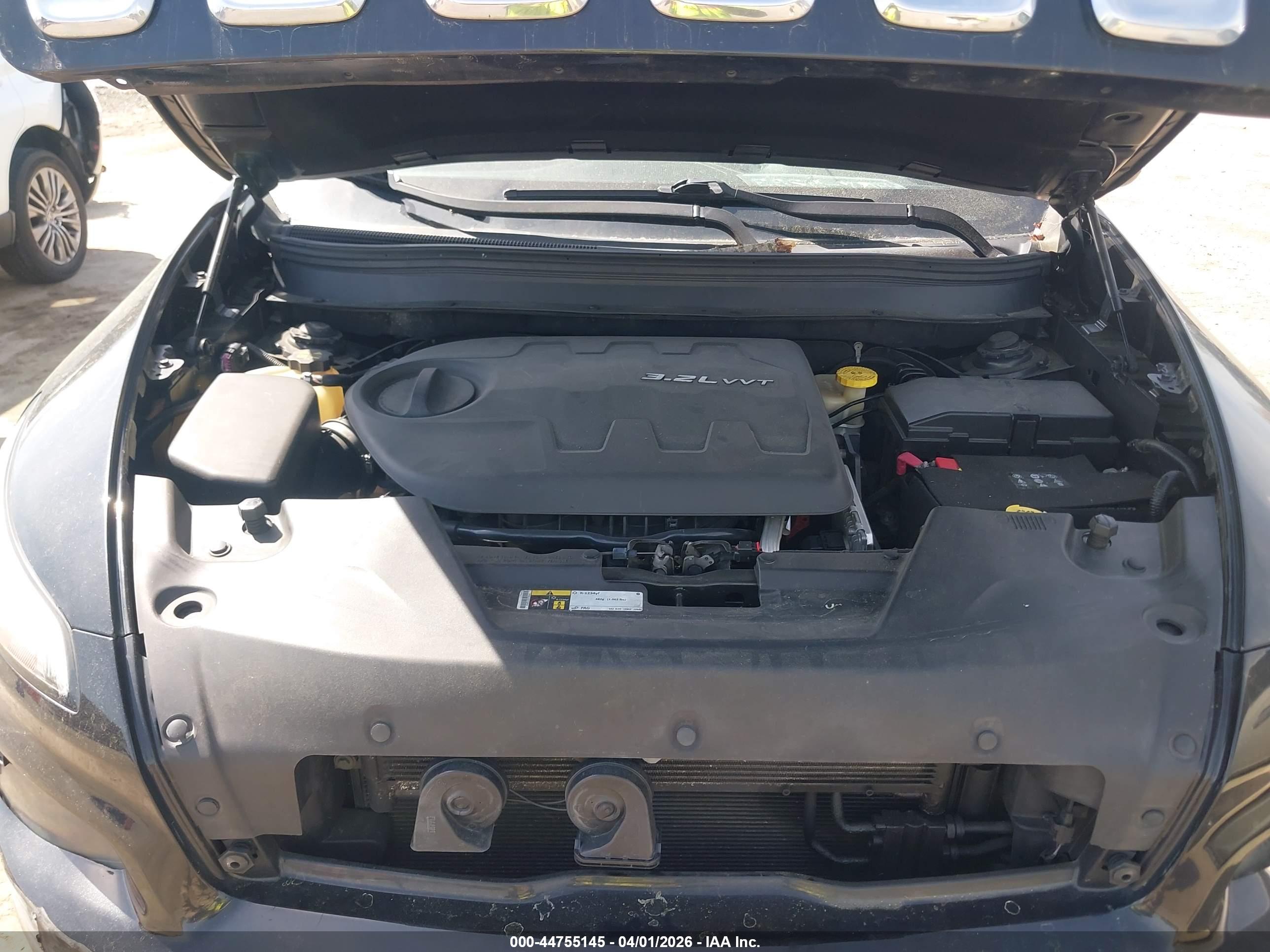 JEEP CHEROKEE image 10