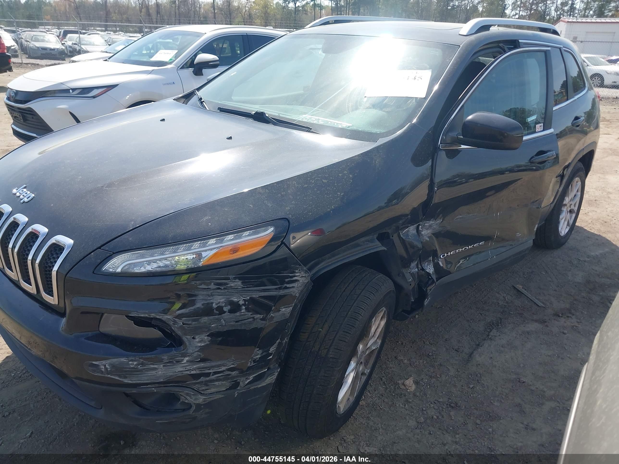 JEEP CHEROKEE image 6