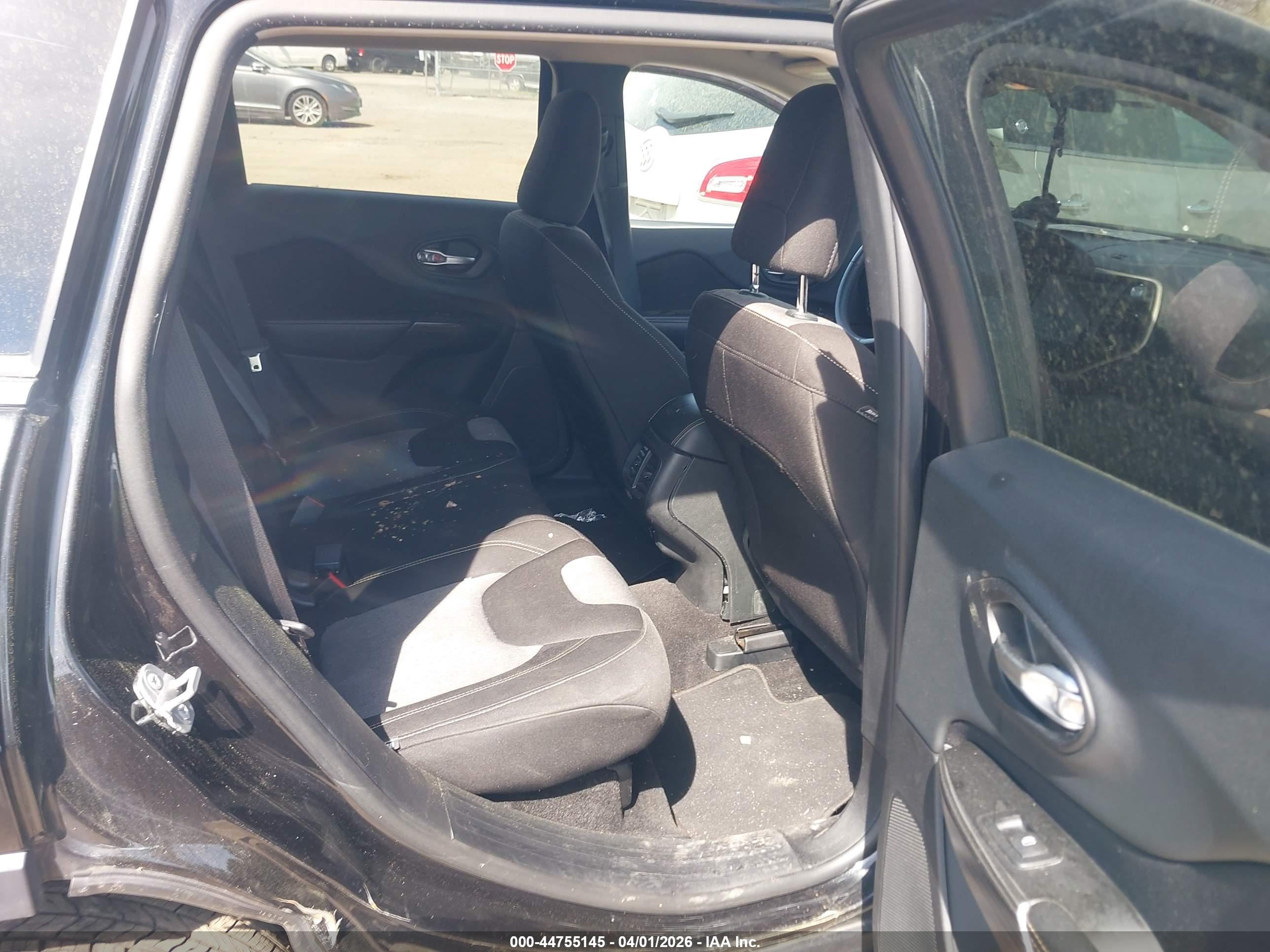 JEEP CHEROKEE image 8