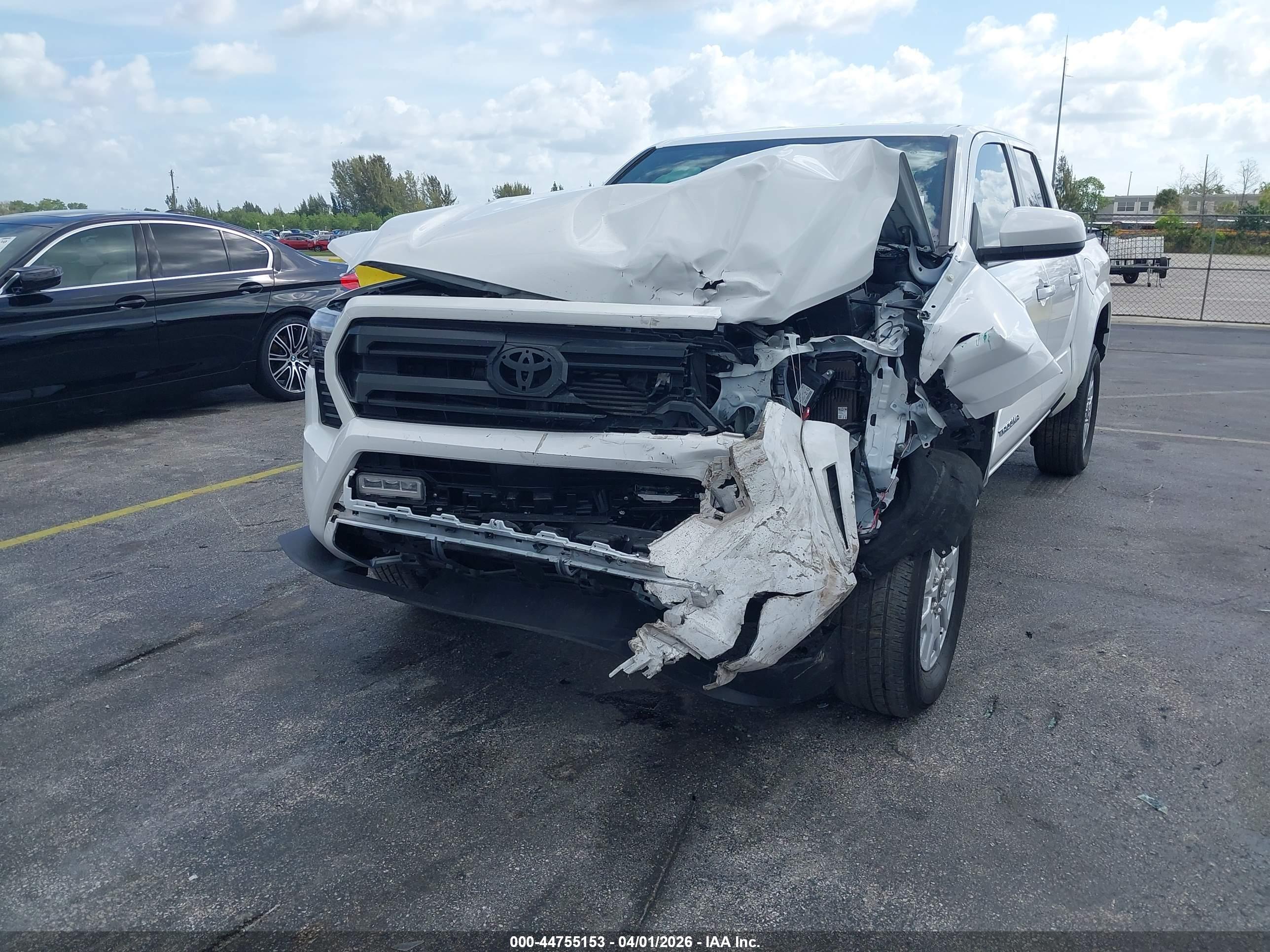 TOYOTA TACOMA image 6