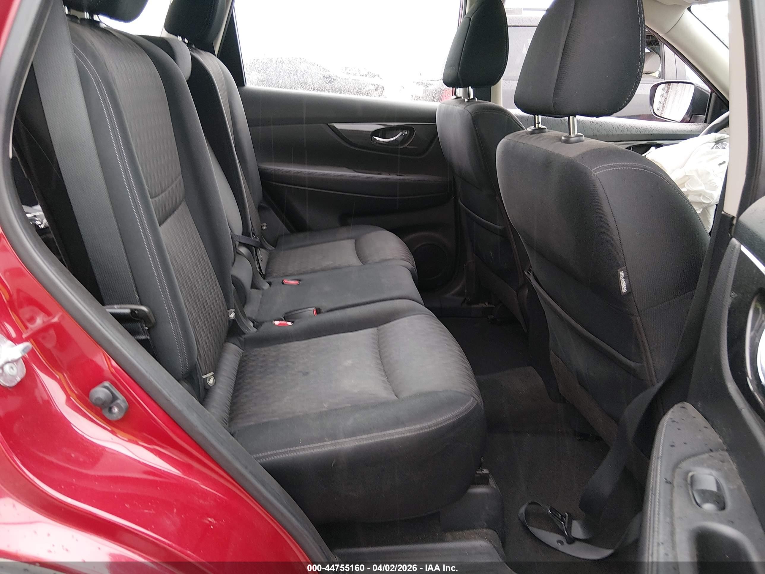 NISSAN ROGUE image 8