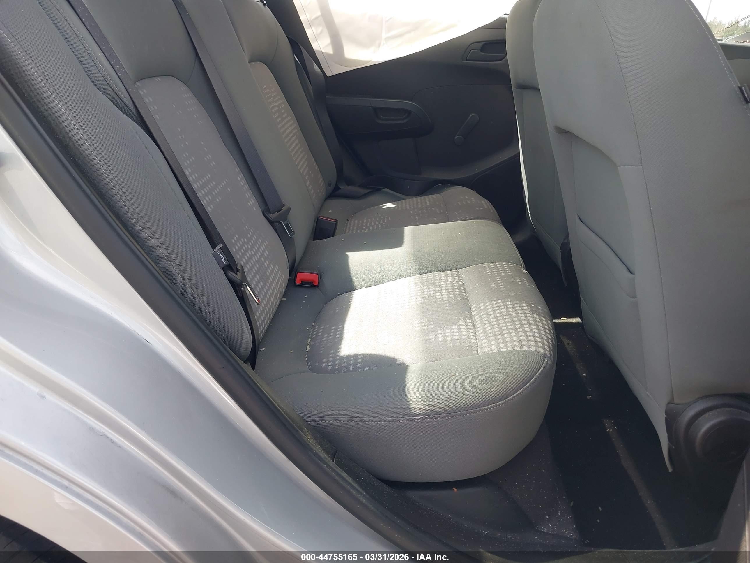 CHEVROLET SONIC image 8