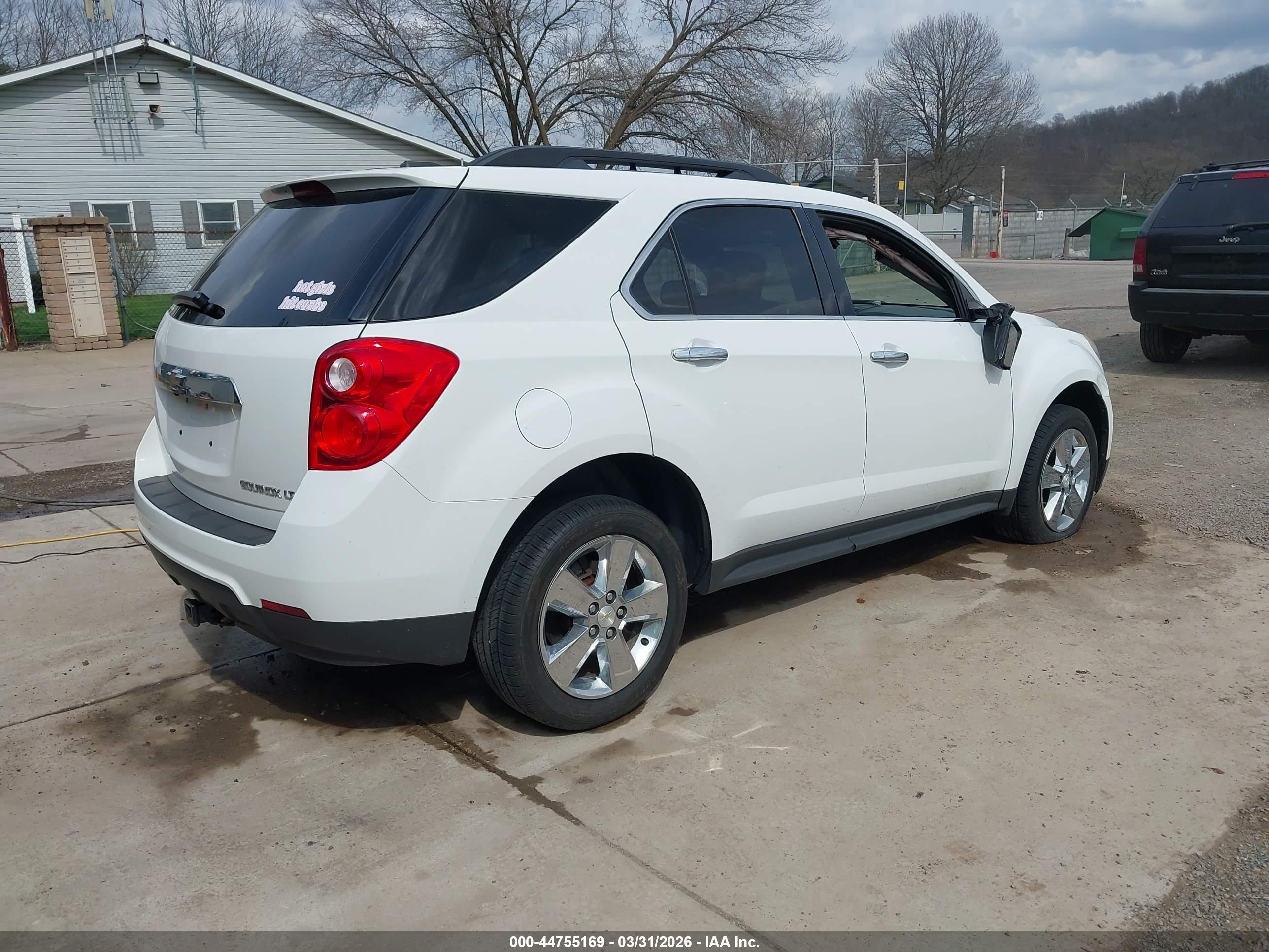 CHEVROLET EQUINOX image 4