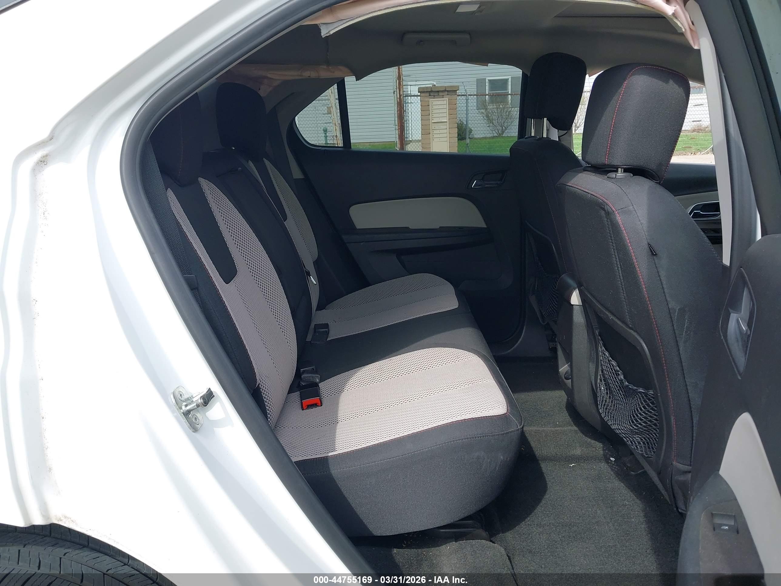 CHEVROLET EQUINOX image 8