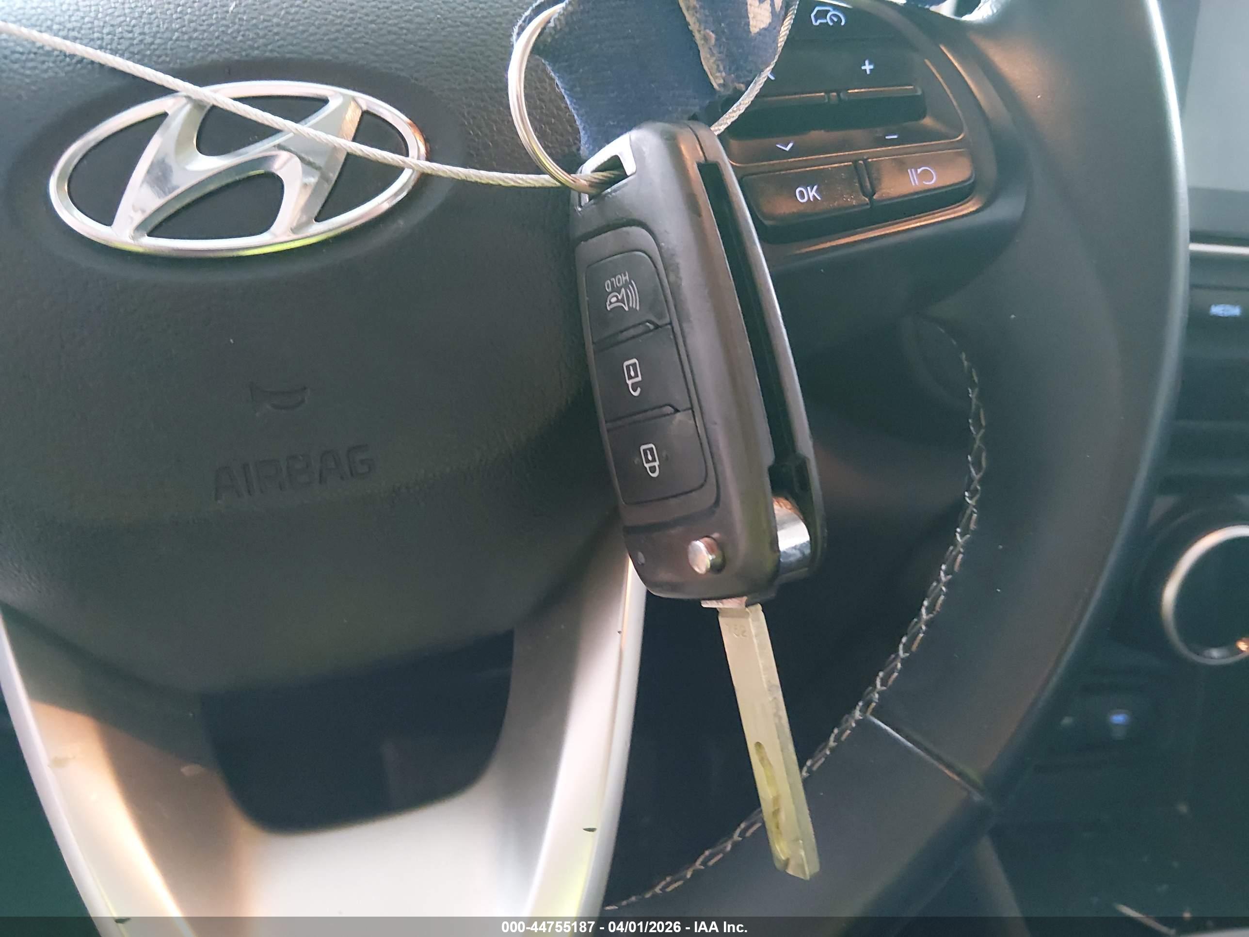 HYUNDAI VENUE image 11