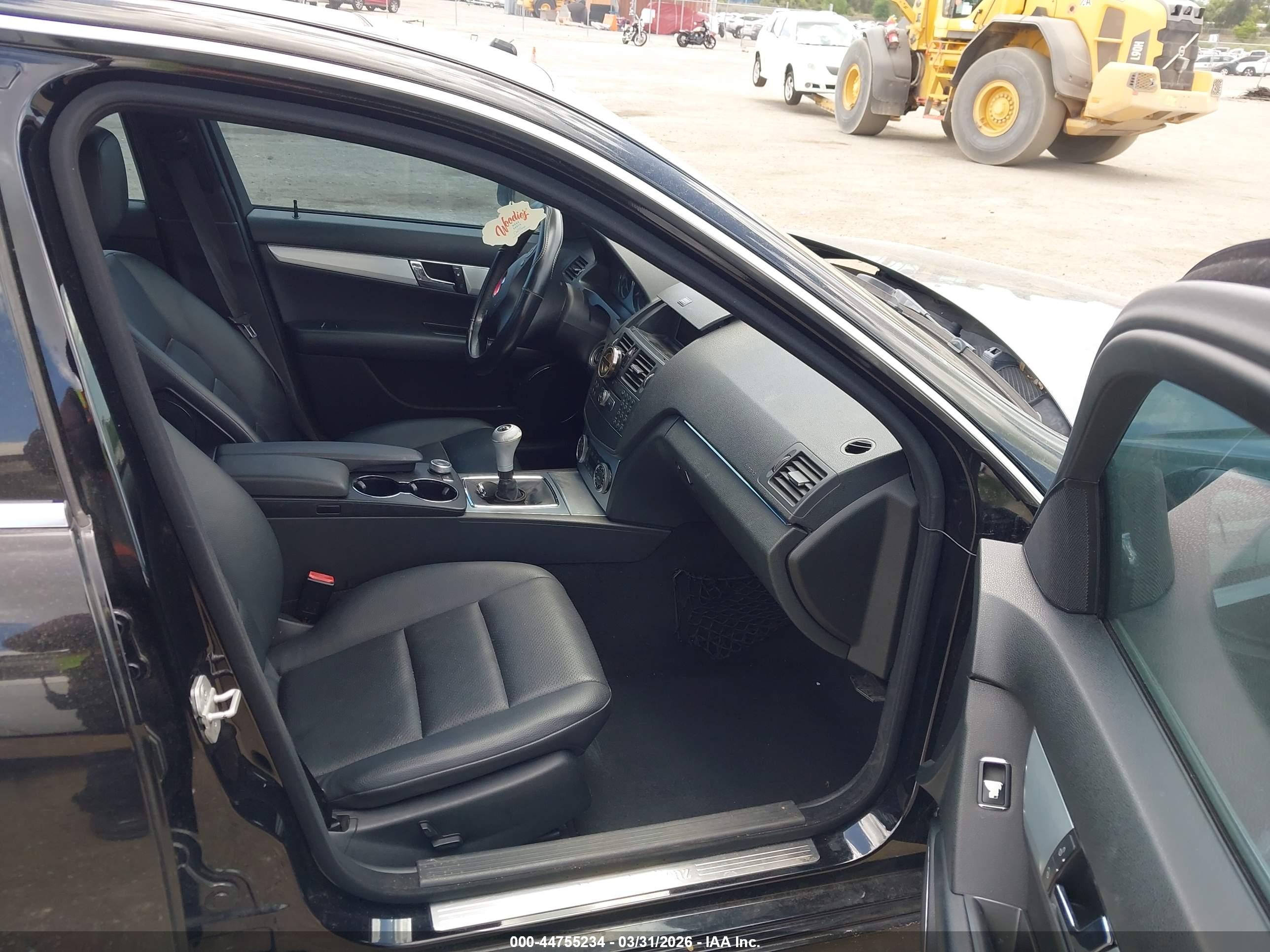 MERCEDES-BENZ C image 5