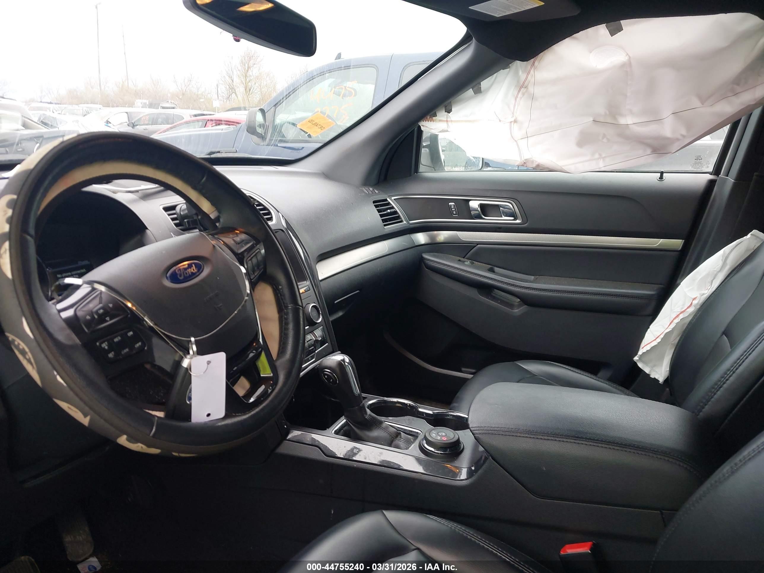 FORD EXPLORER image 5