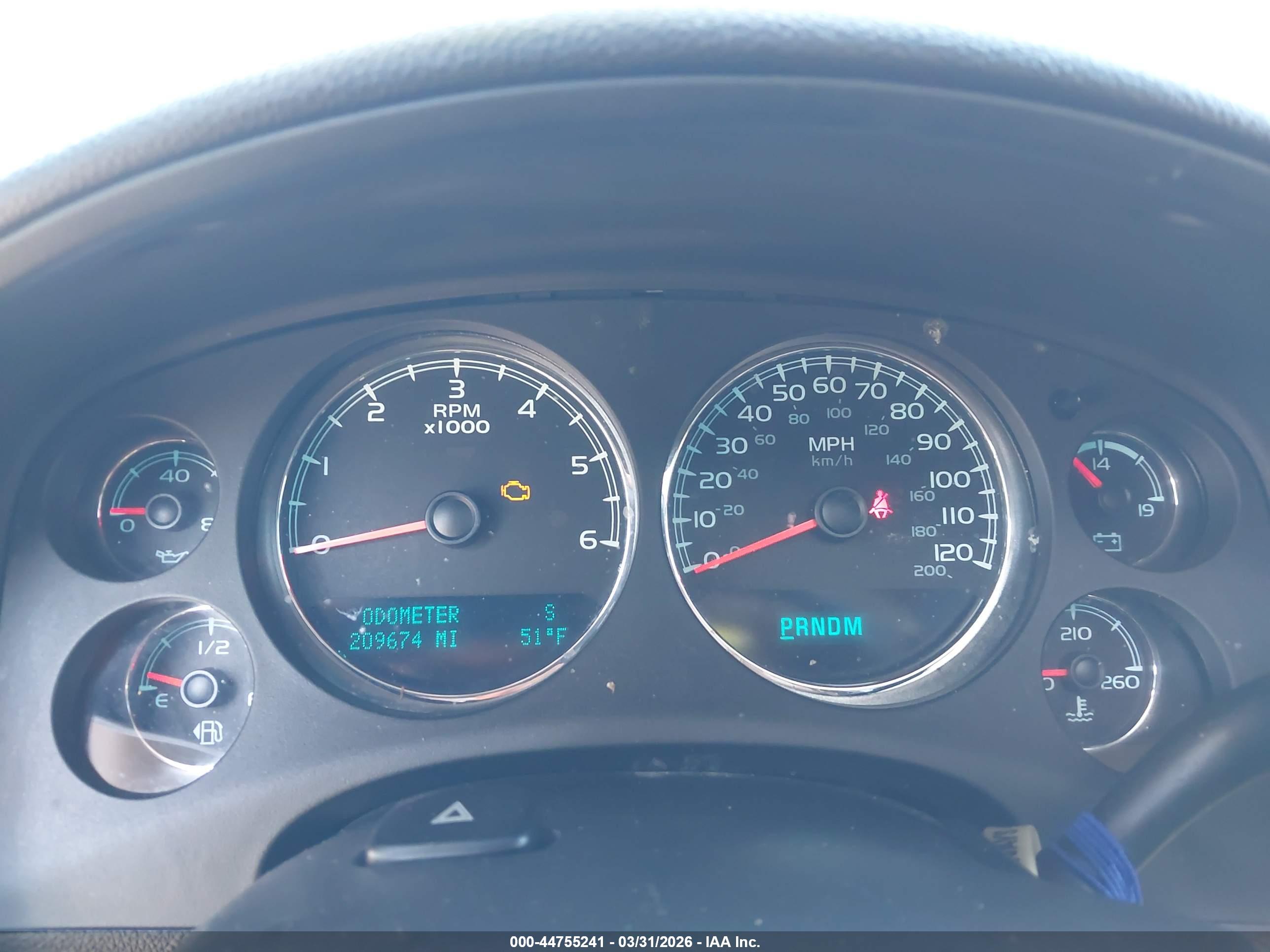 GMC YUKON image 7
