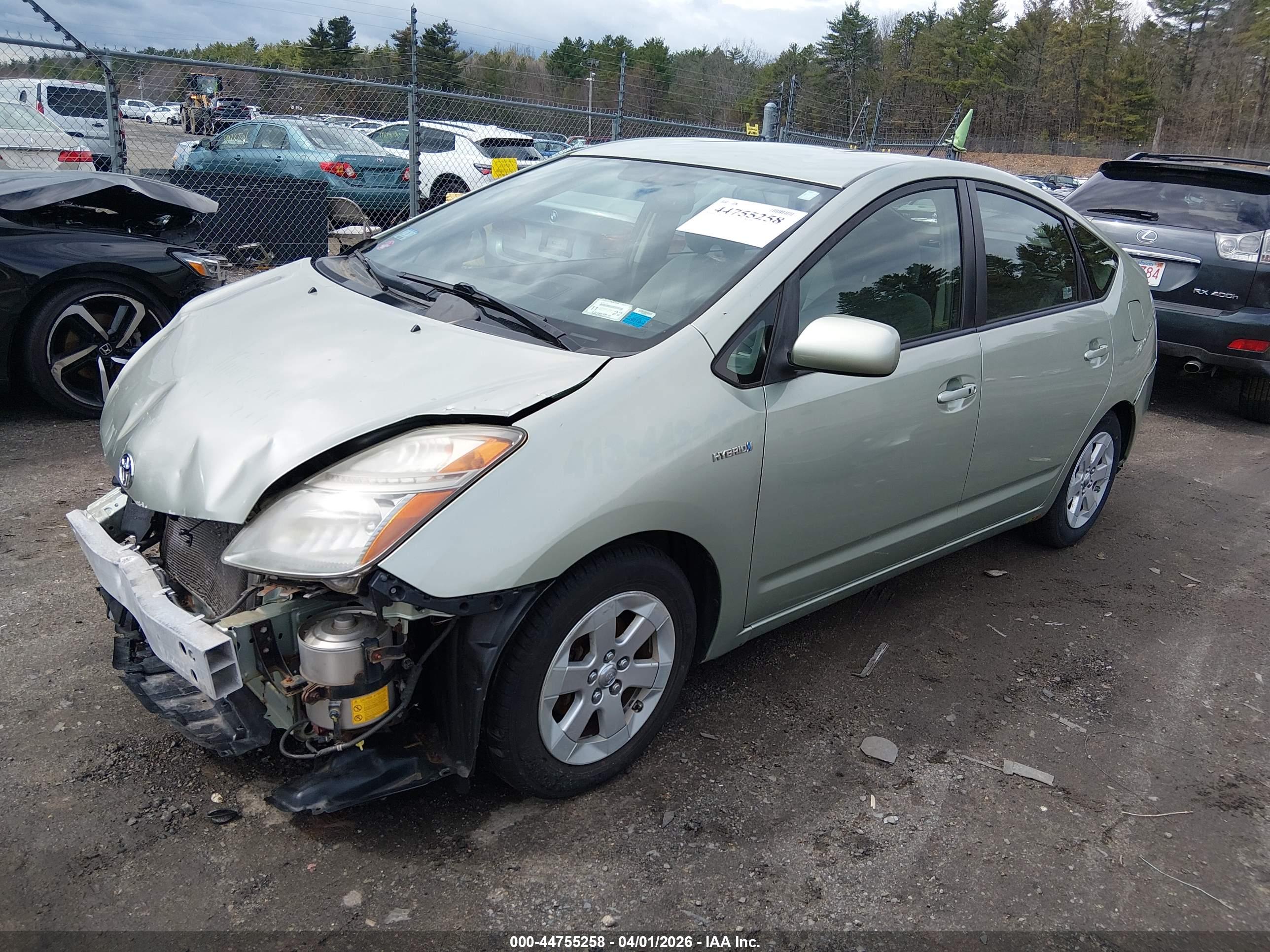 TOYOTA PRIUS image 2