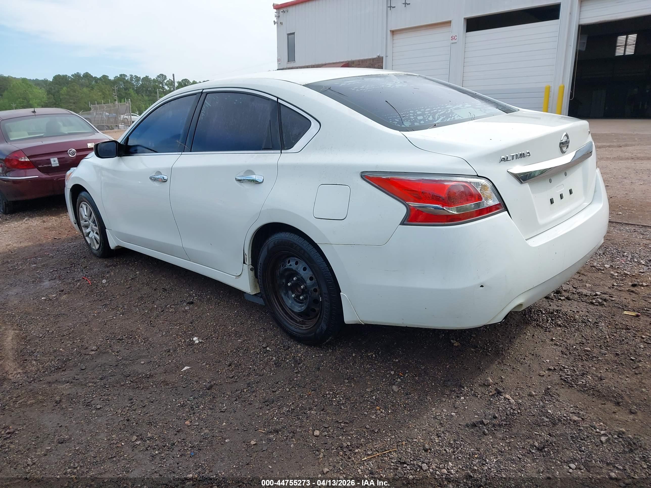 NISSAN ALTIMA image 3