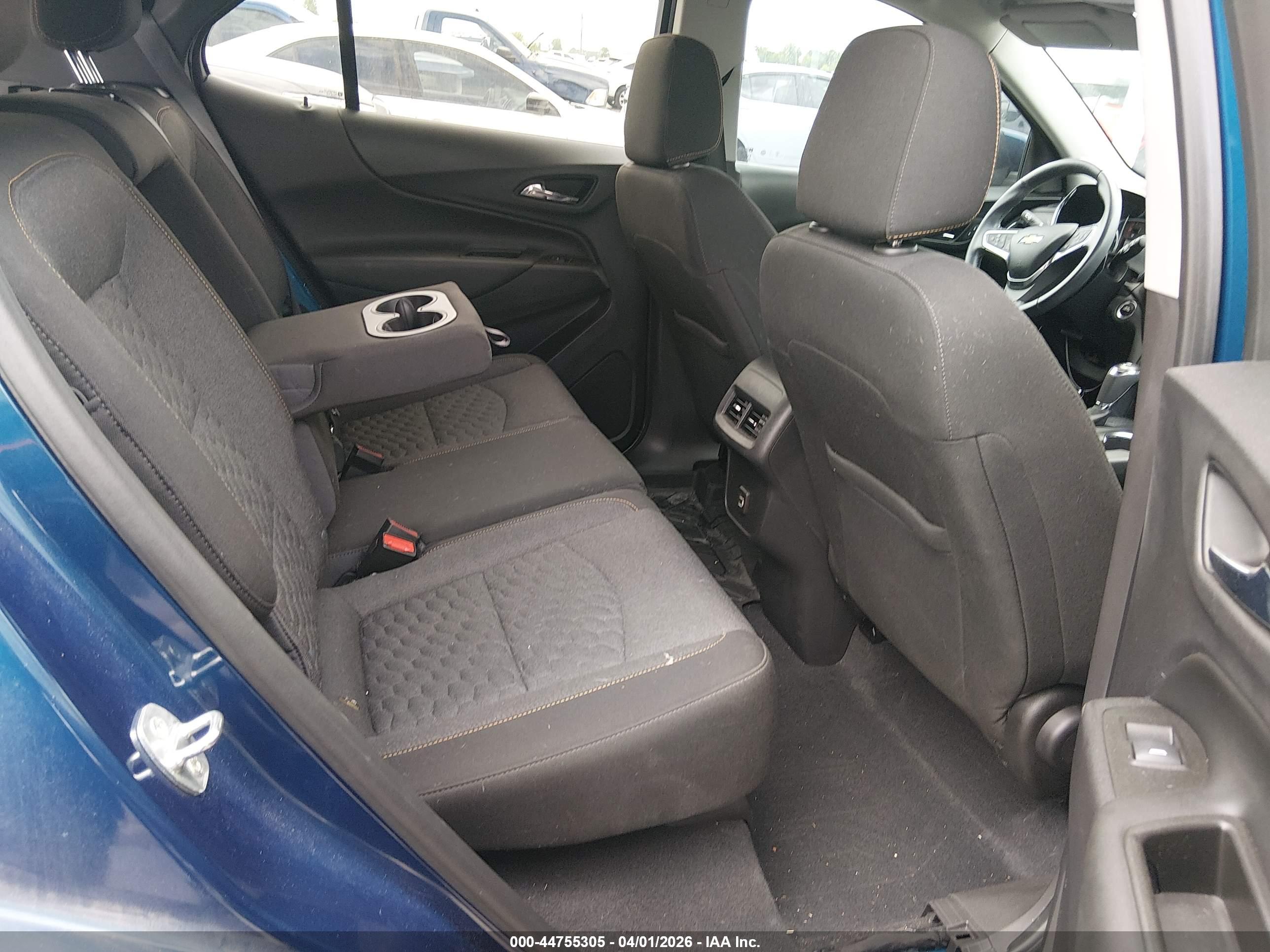 CHEVROLET EQUINOX image 8