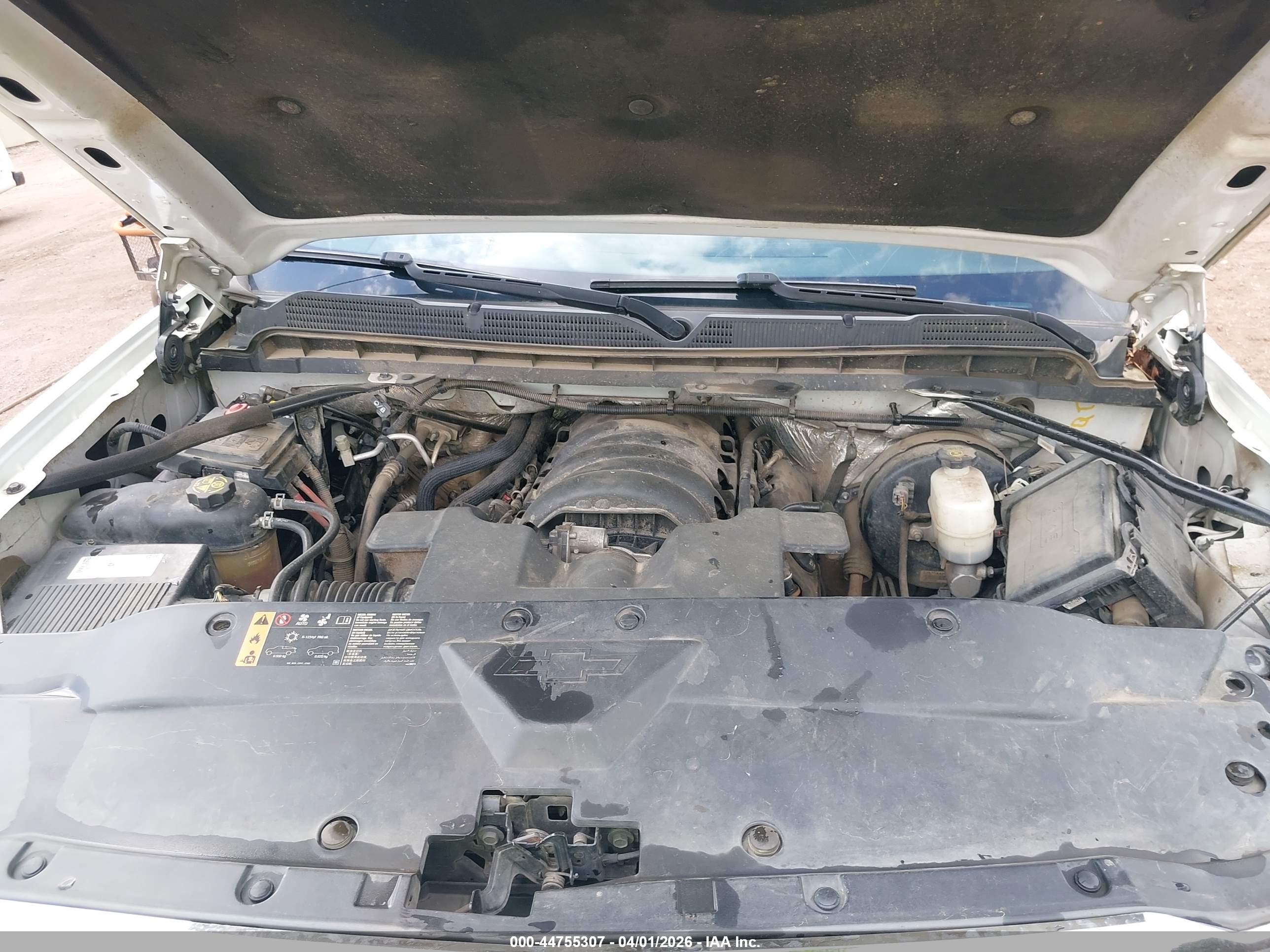CHEVROLET SILVERADO image 10