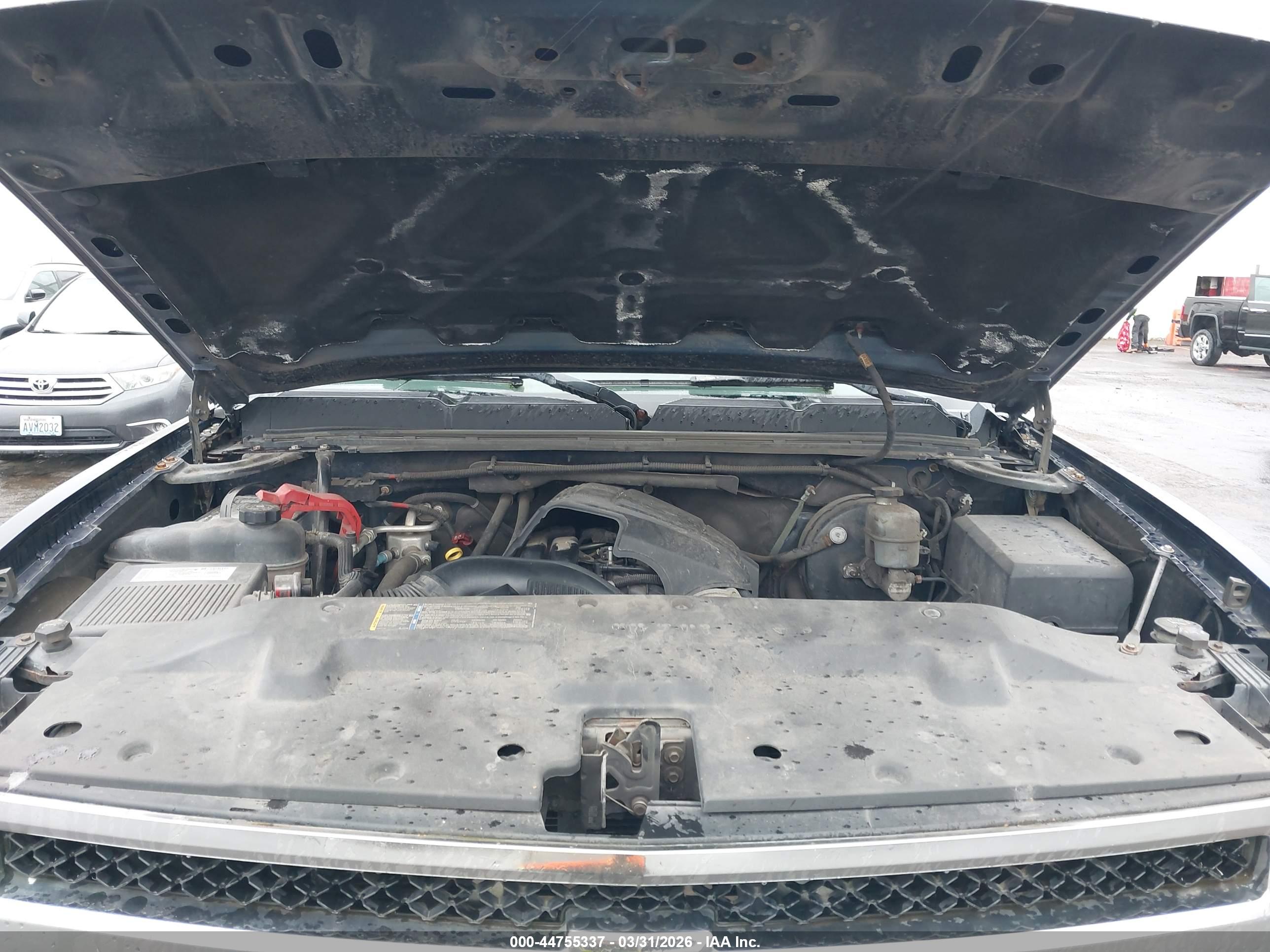 CHEVROLET SILVERADO image 10