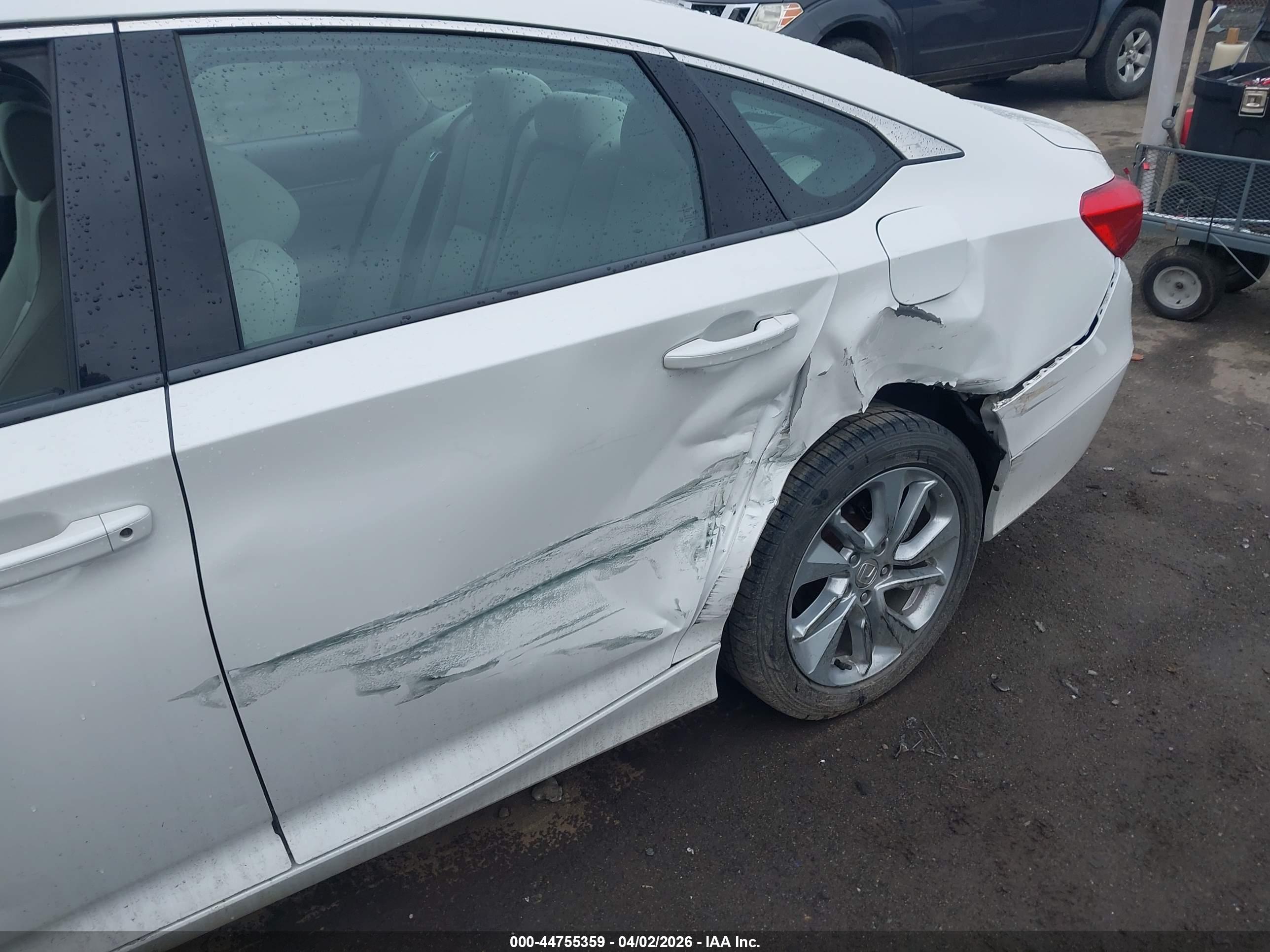 HONDA ACCORD image 6