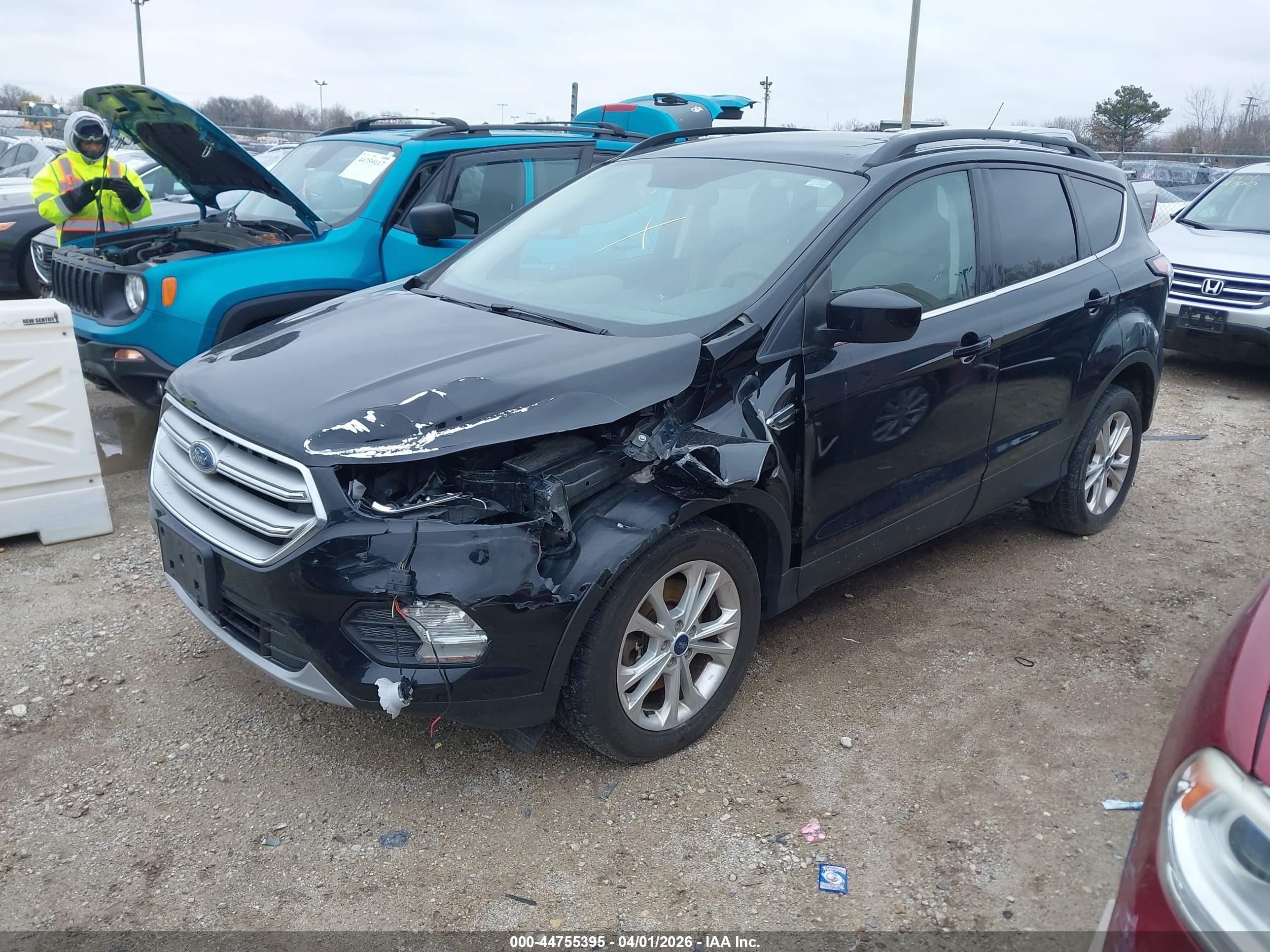 FORD ESCAPE image 2