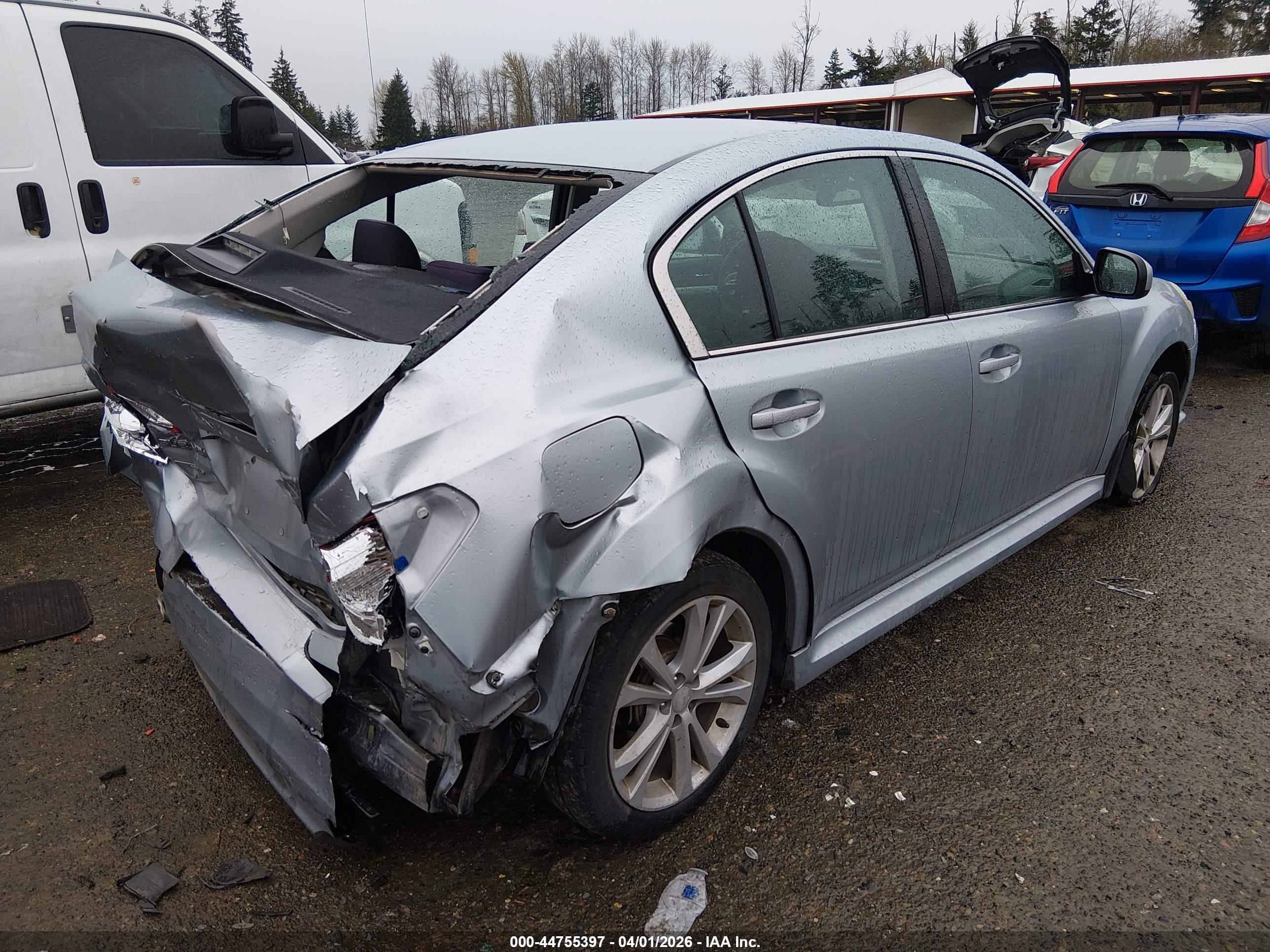 SUBARU LEGACY image 4