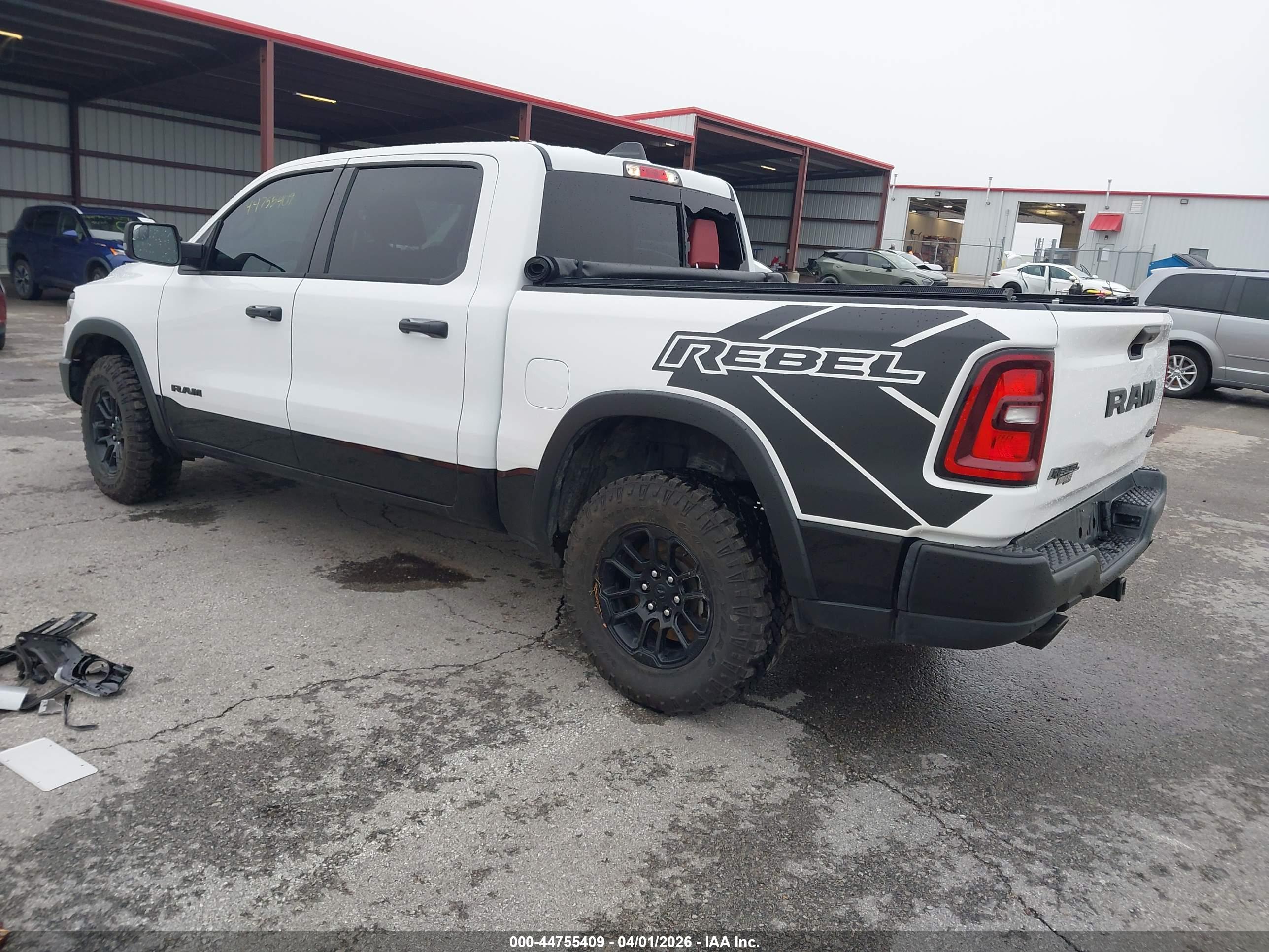 RAM 1500 image 3