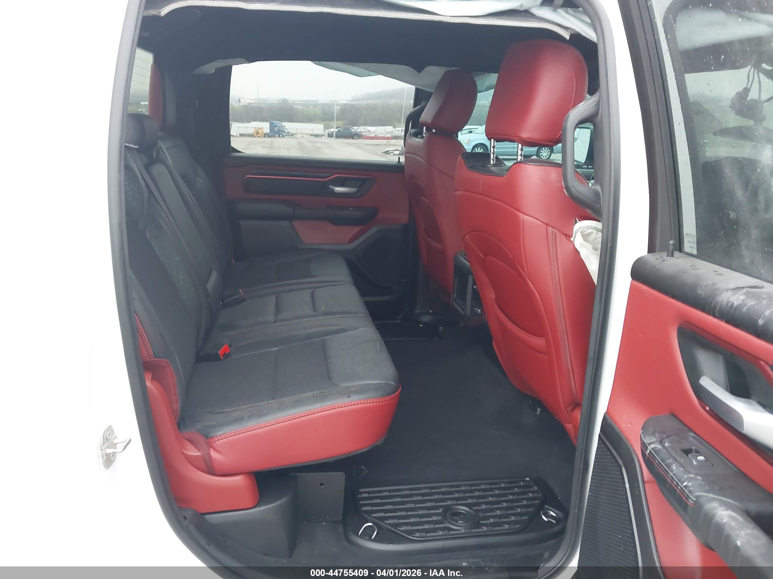 RAM 1500 image 8