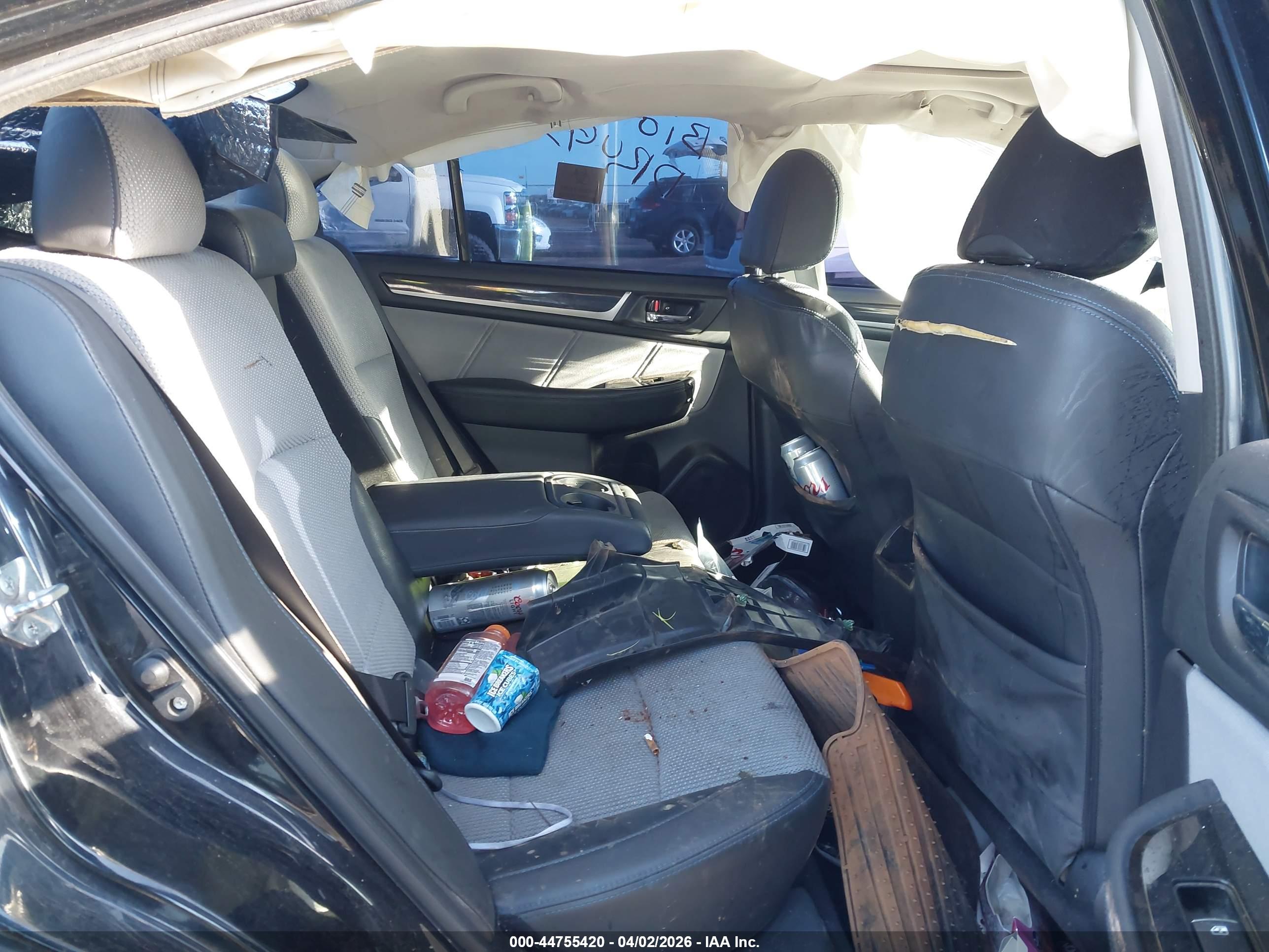 SUBARU LEGACY image 8