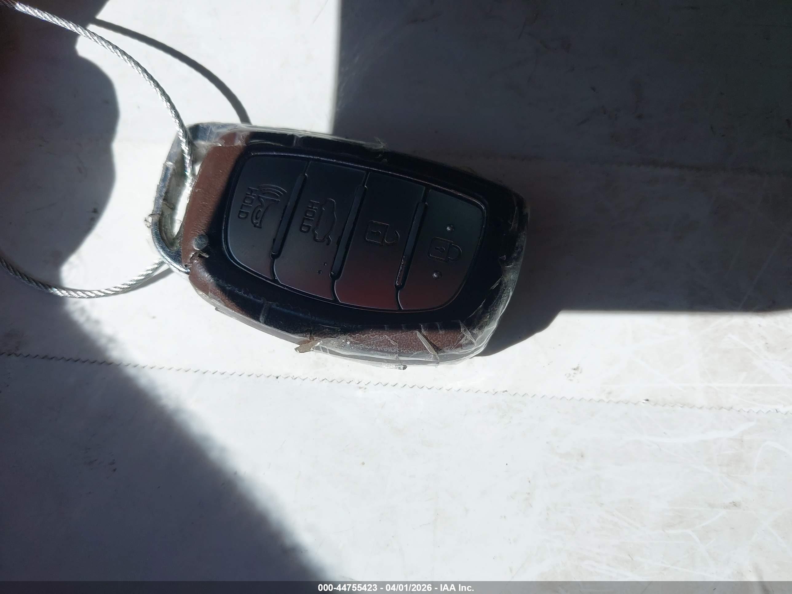 HYUNDAI SONATA image 11