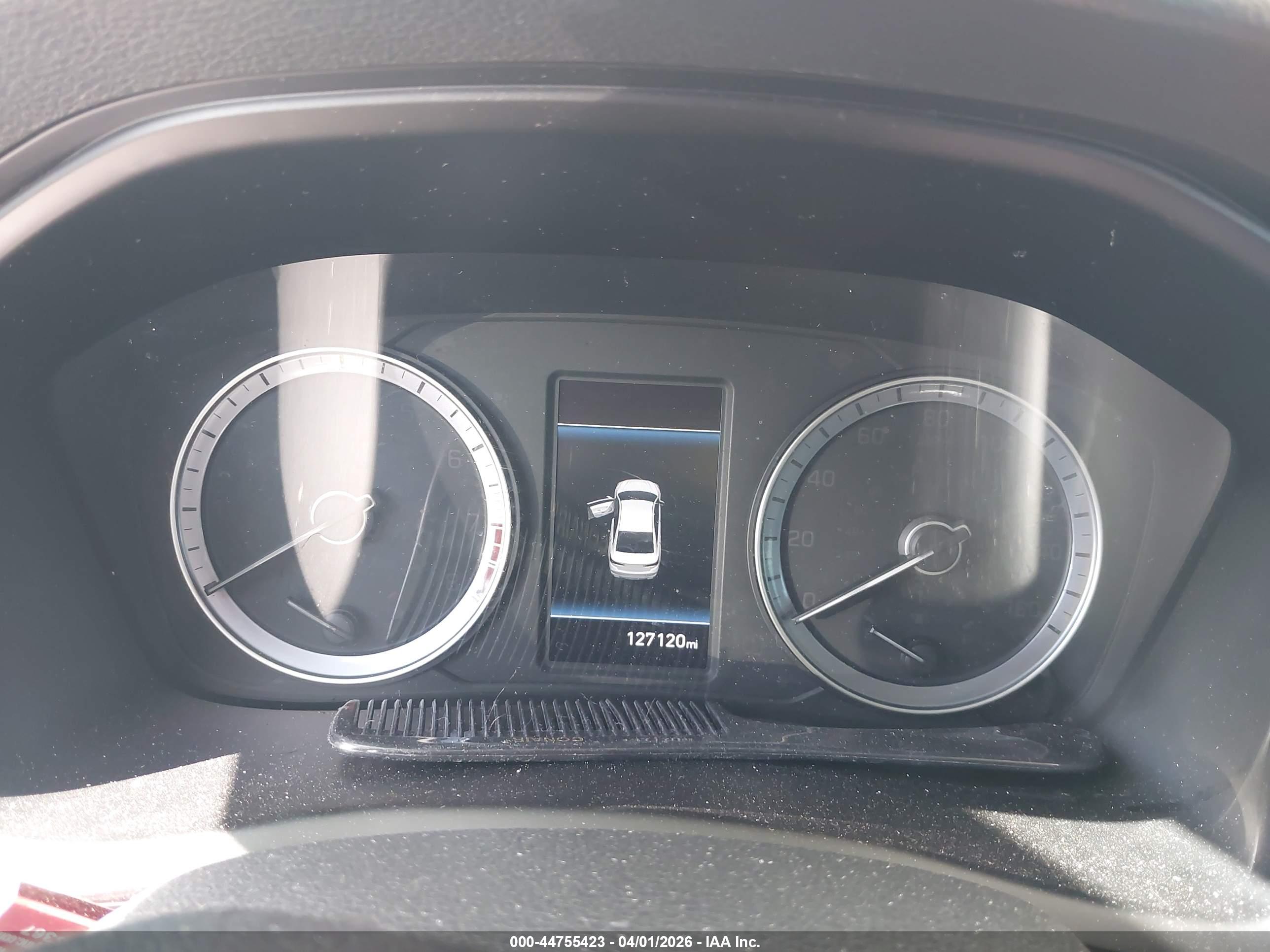 HYUNDAI SONATA image 7